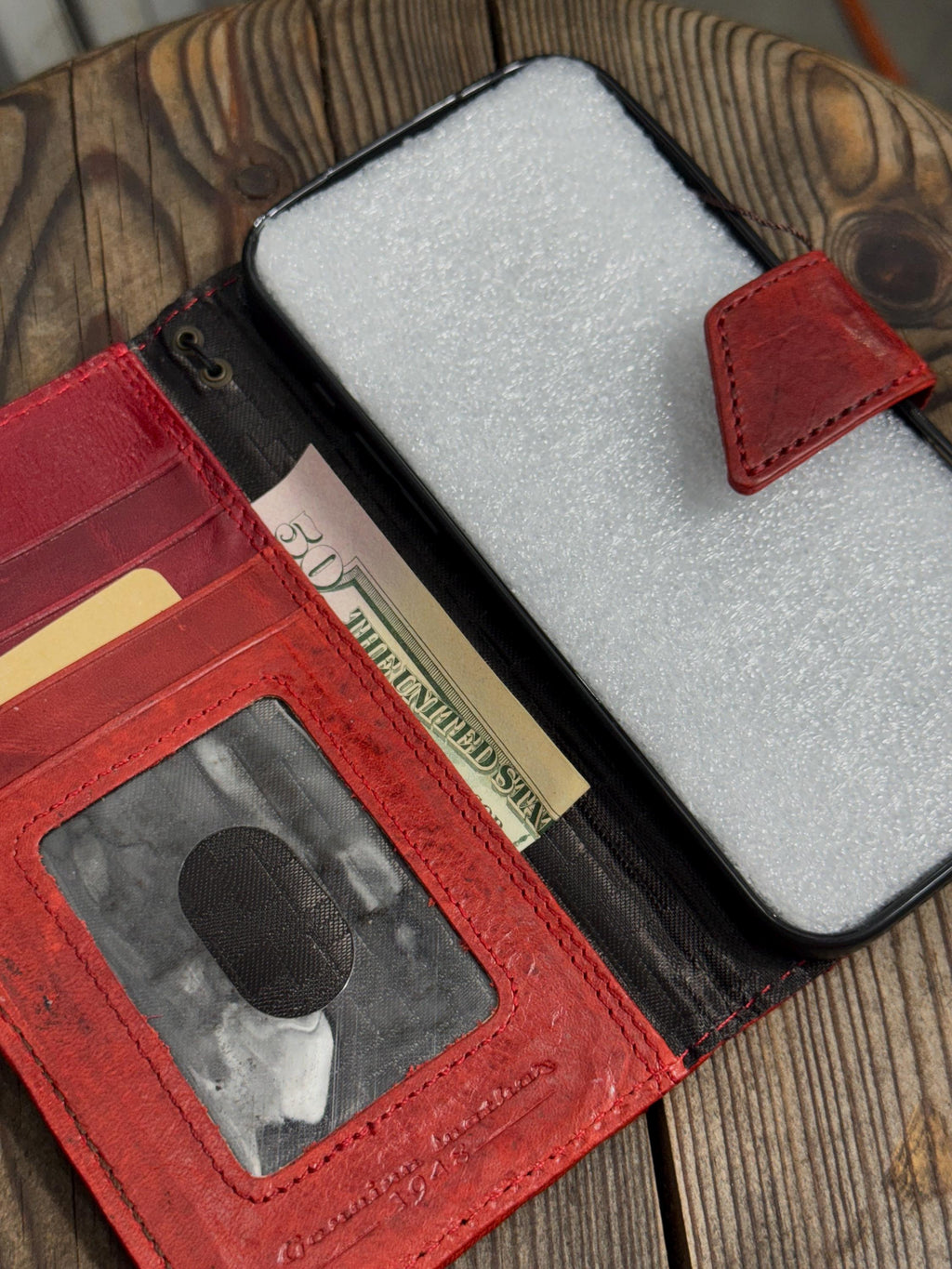 Ostrich Style Leather iPhone 17 Wallet Case: Vintage Book Design