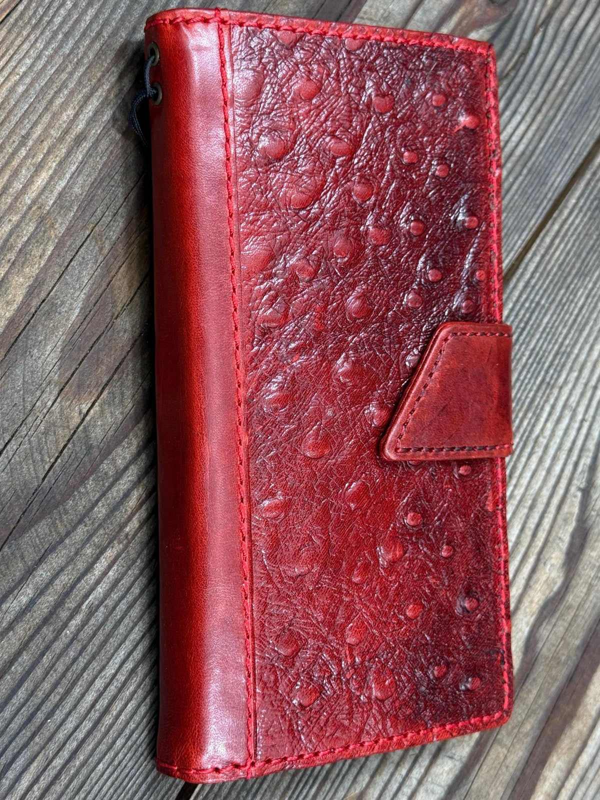 Genuine Leather Galaxy S22 S23 S24 Ultra Wallet Case: Red Heart