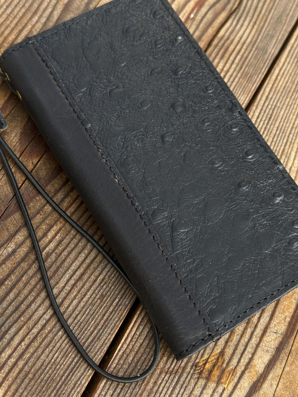 Vintage Leather Wallet Case for iPhone 17: Book Style, Card Slots