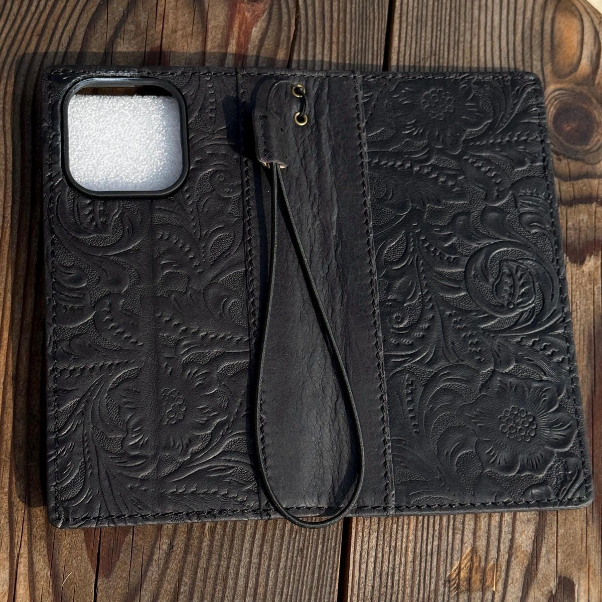 Vintage Leather Wallet Case for iPhone 17: Book Style, Card Slots