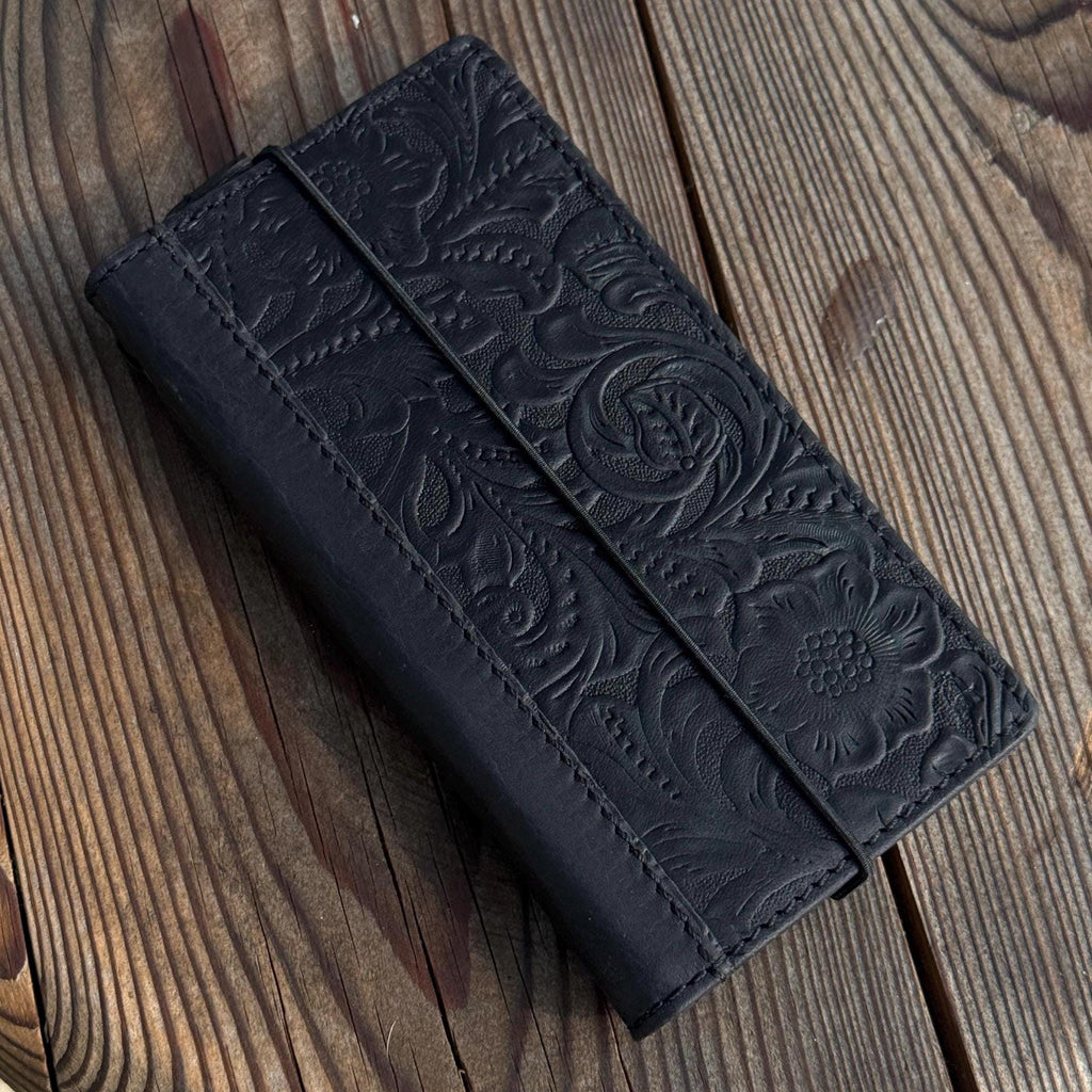 Vintage Leather Wallet Case for iPhone 17: Book Style, Card Slots
