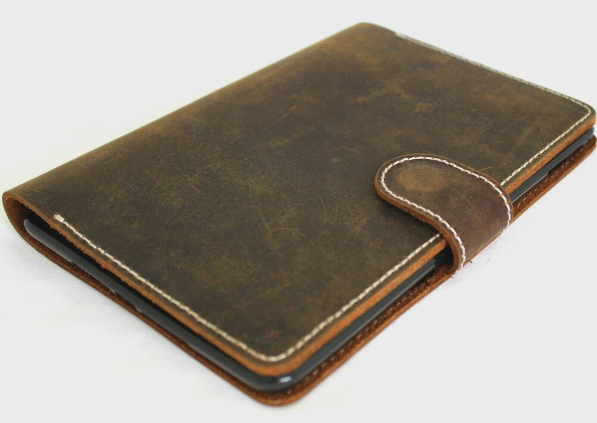 Vintage Leather iPad Mini Case: Magnetic Wallet
