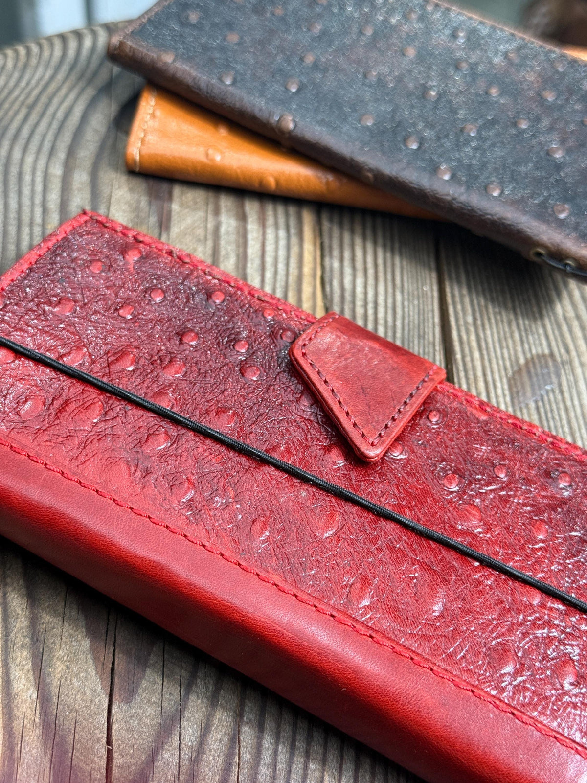 Genuine Leather Galaxy S22 S23 S24 Ultra Wallet Case: Red Heart