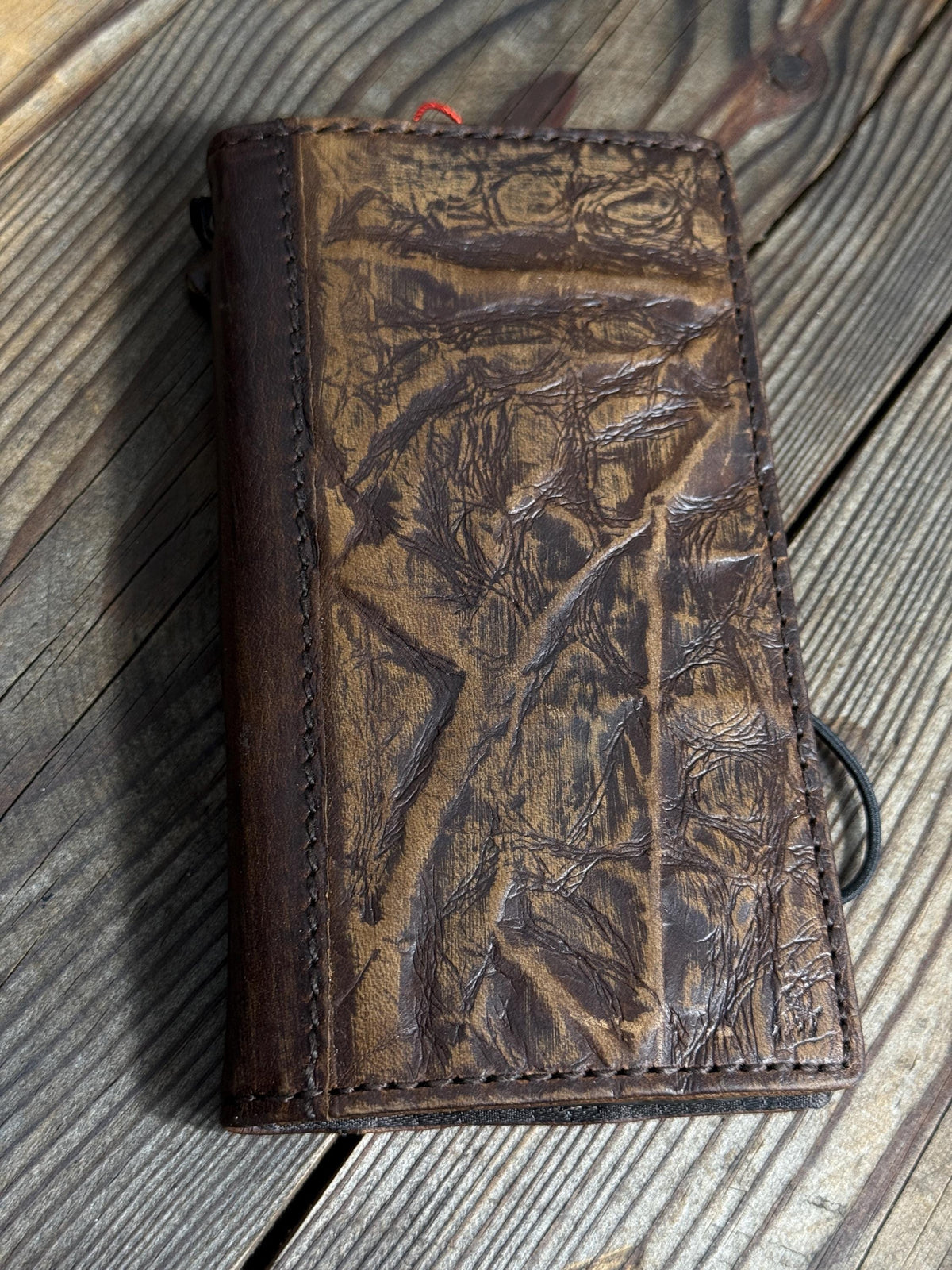 Vintage Leather Wallet Case for iPhone 17: Book Style, Card Slots
