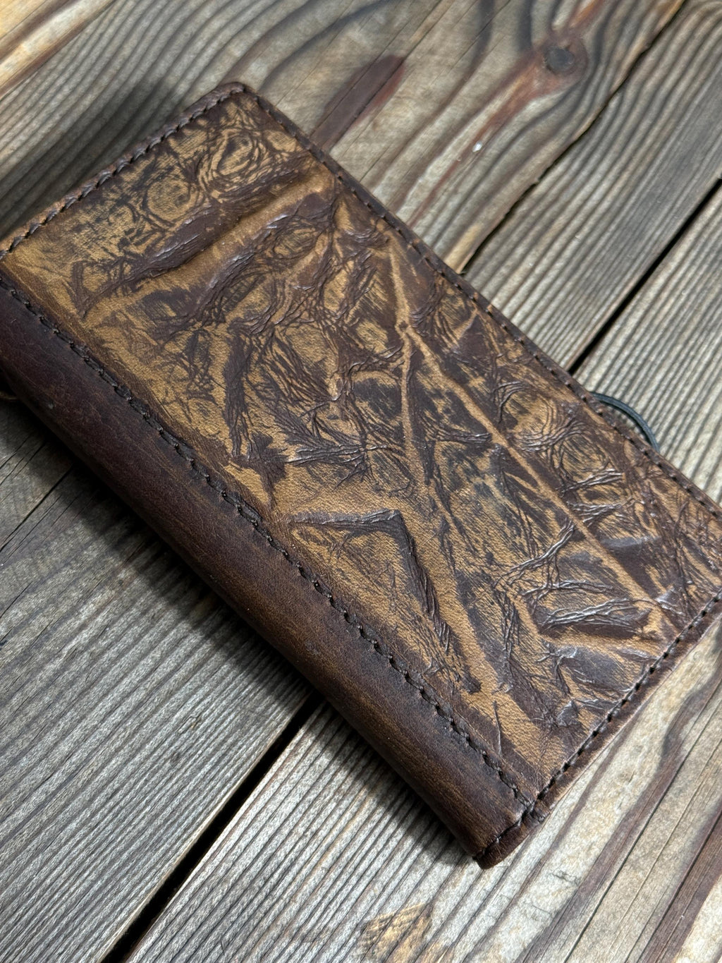 Vintage Leather Wallet Case for iPhone 17: Book Style, Card Slots
