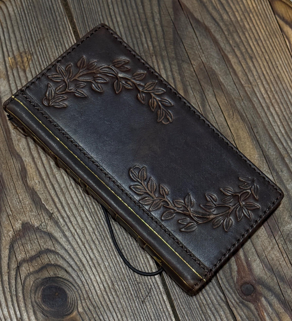 Handmade Leather Wallet Phone Case: Royal Book Design
