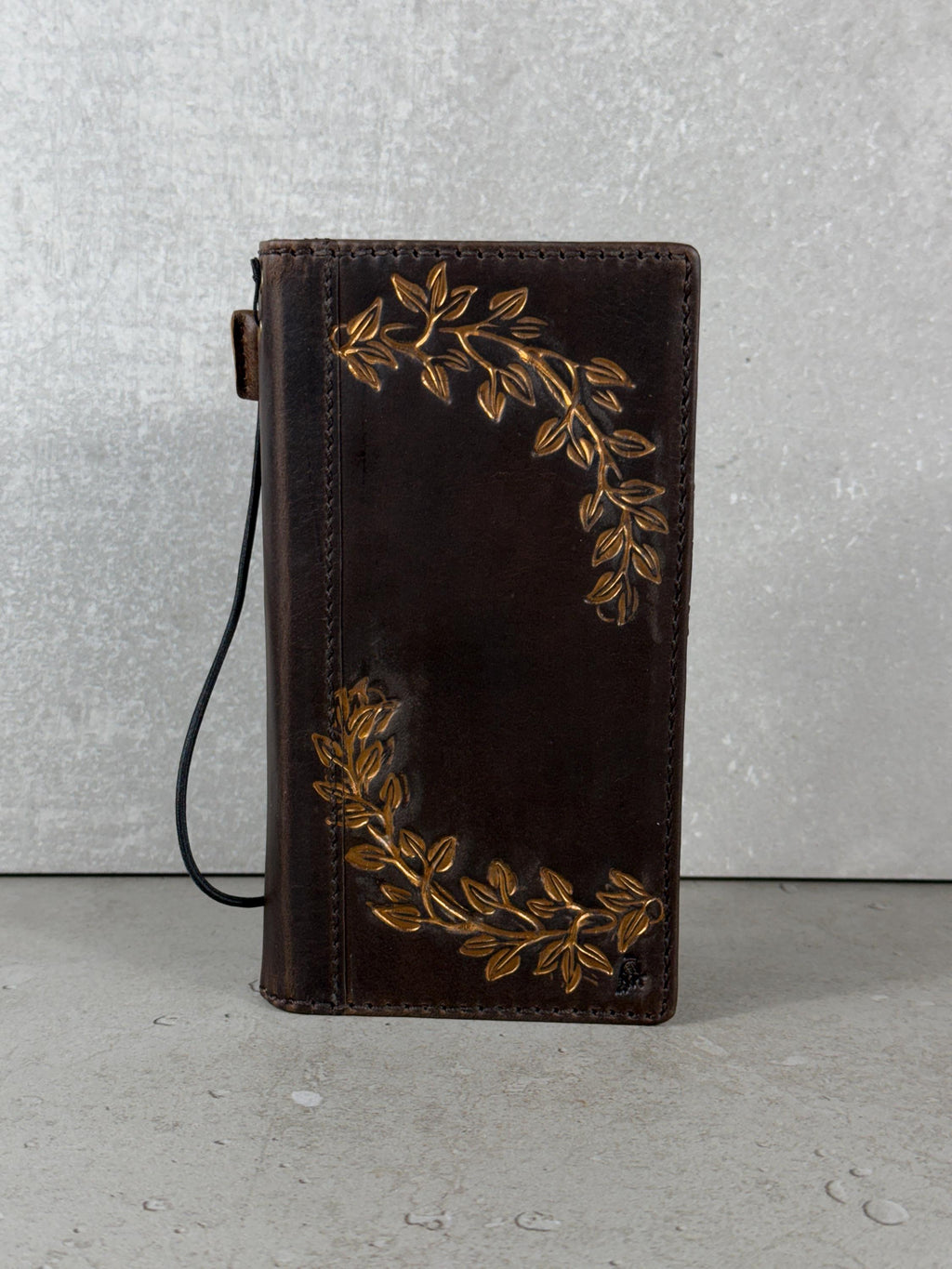 Handmade Leather Wallet Case: Floral Book Design for Galaxy S21/S22/S23/S24/S25