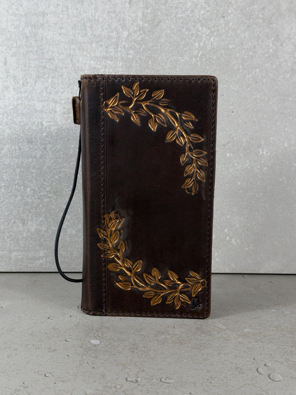 Handmade Leather Wallet Case: Floral Book Design for Galaxy S21/S22/S23/S24/S25