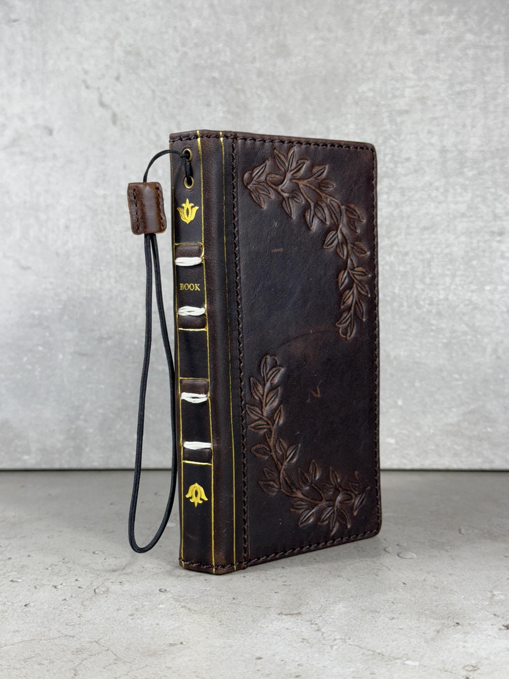 Handmade Leather Wallet Case for Google Pixel: Retro Card Holder with Zipper