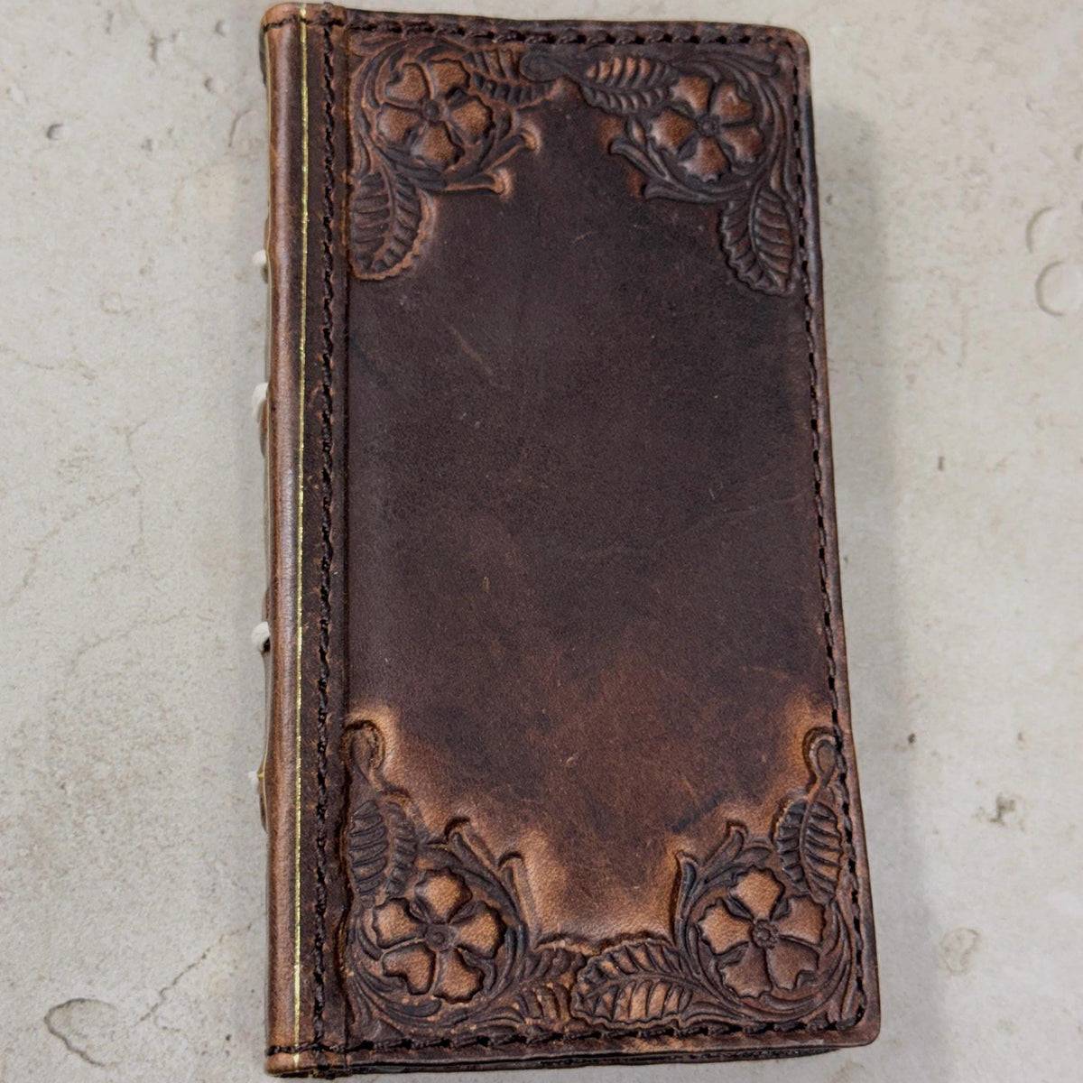 Vintage Leather iPhone 17 Wallet Case: Book Style, Card Slots