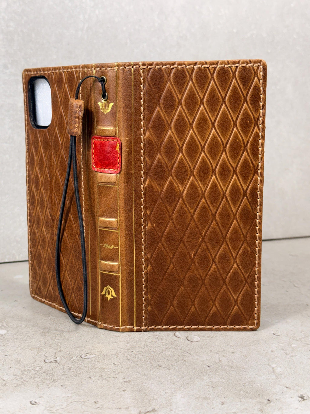 Vintage Leather Wallet Case for iPhone 17: Book Style, Card Slots