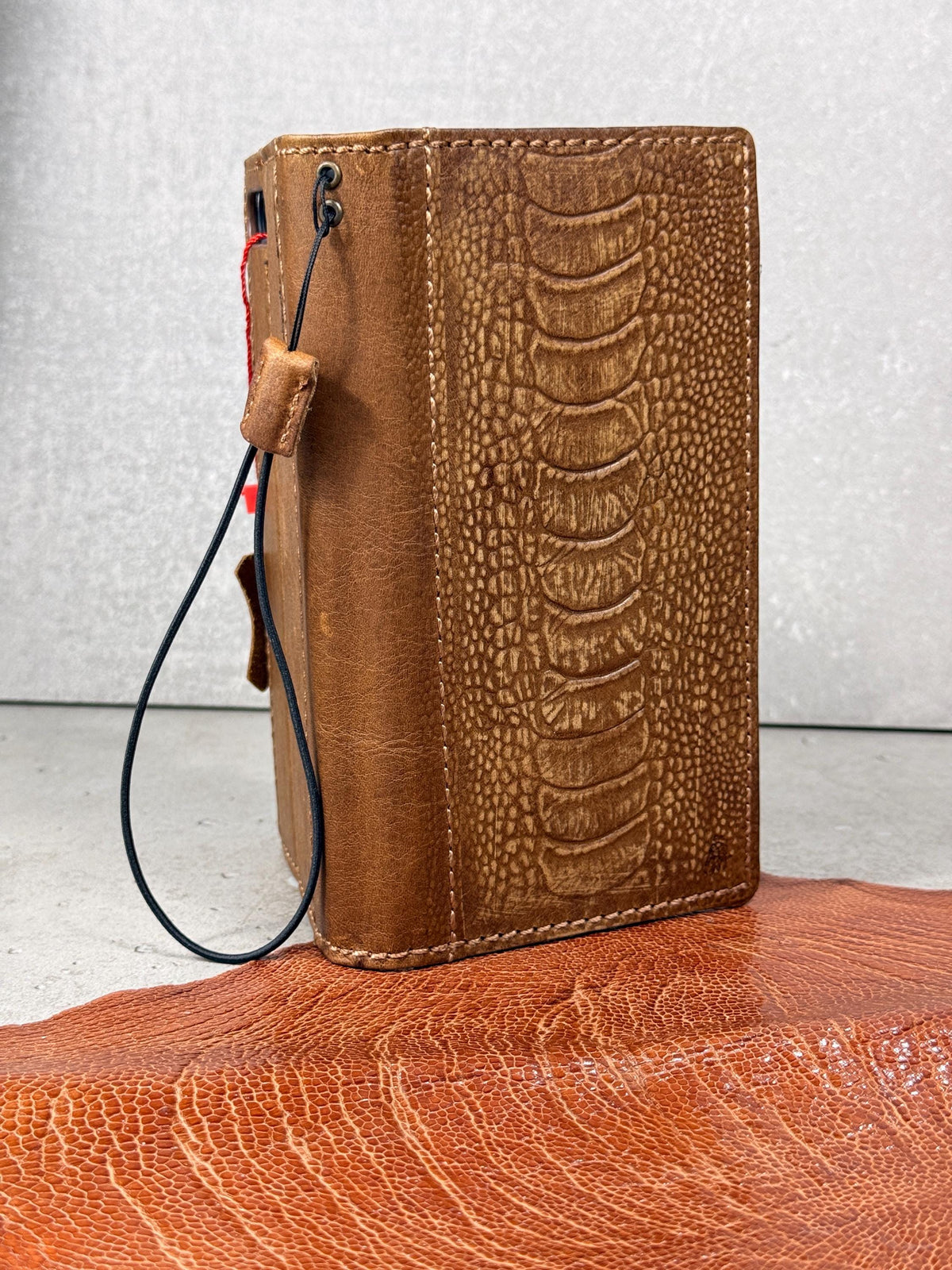 Vintage Leather Wallet Case for iPhone 17: Book Style, Card Slots