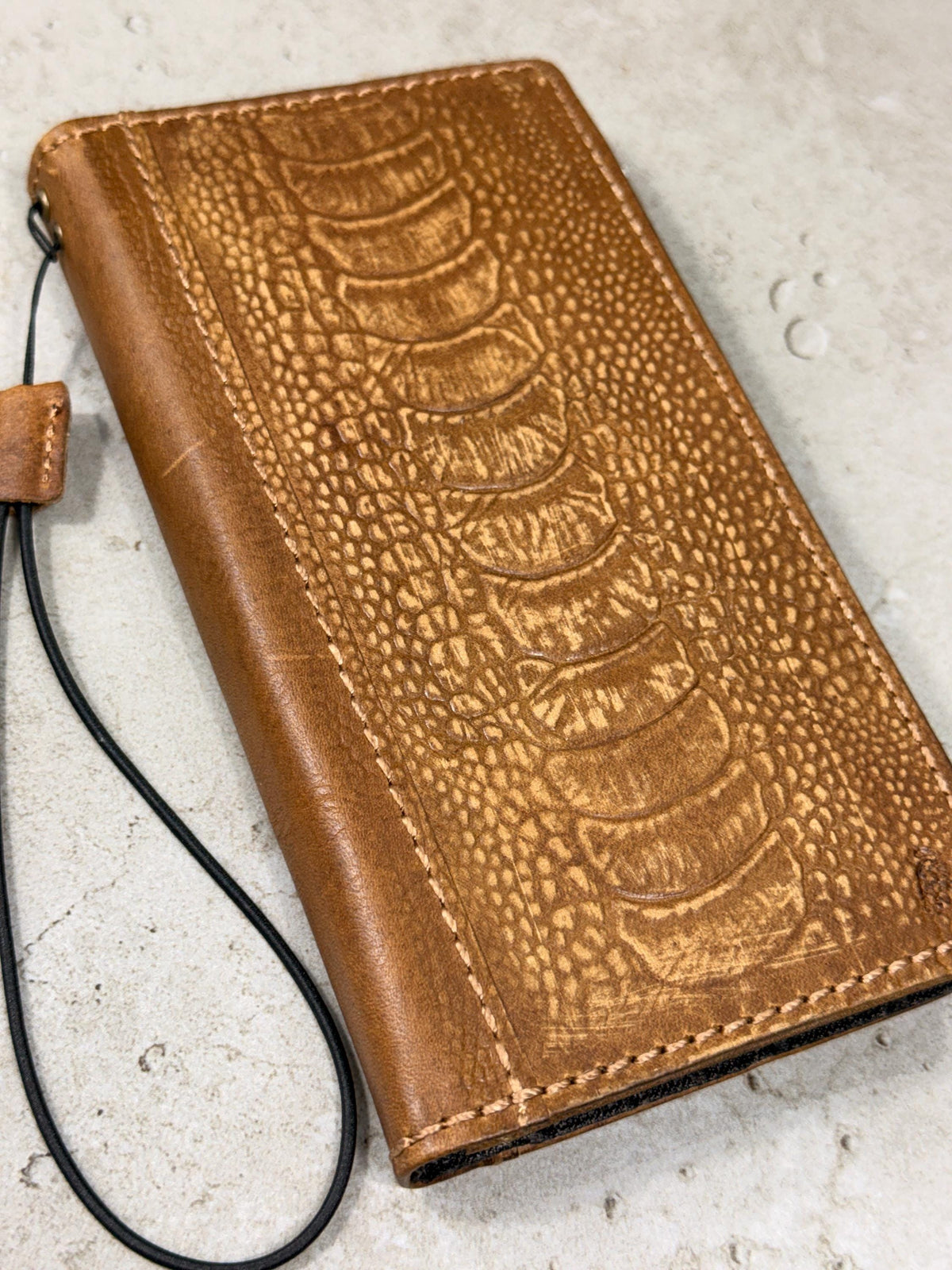 Vintage Leather Wallet Case for iPhone 17: Book Style, Card Slots