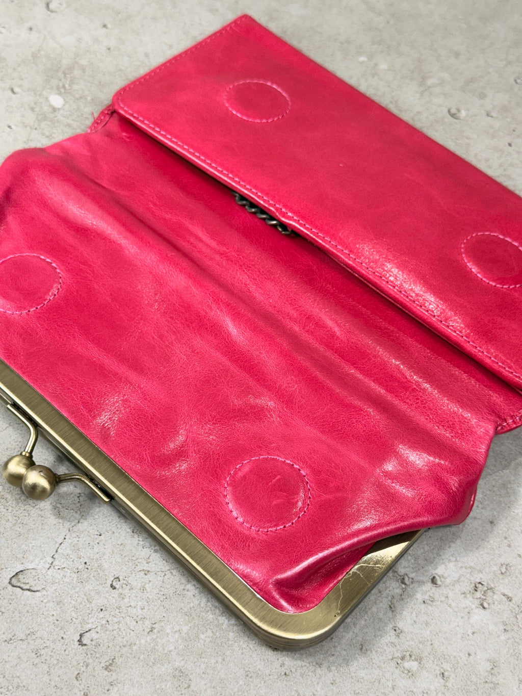 Handmade Leather Kiss Lock Wallet – Vintage Style Clutch Purse