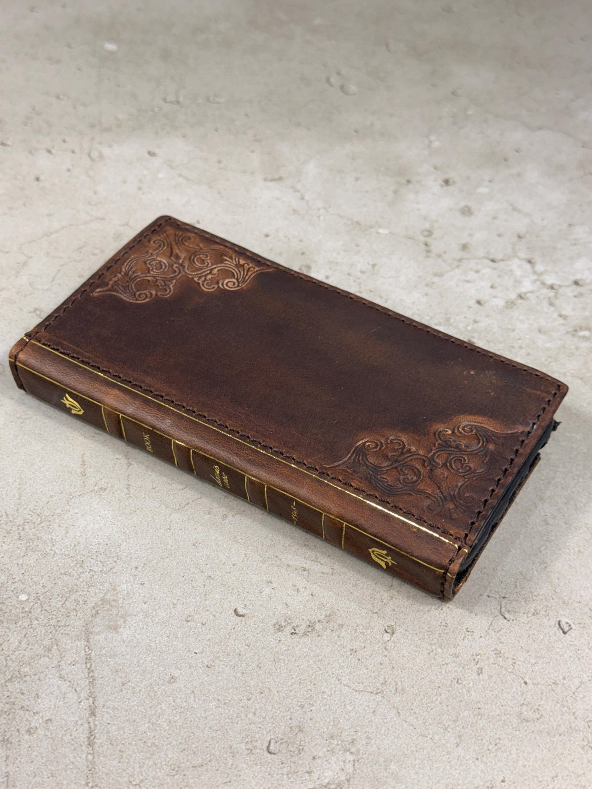 Vintage Book Style Leather iPhone 17 Wallet Case with Card Slots