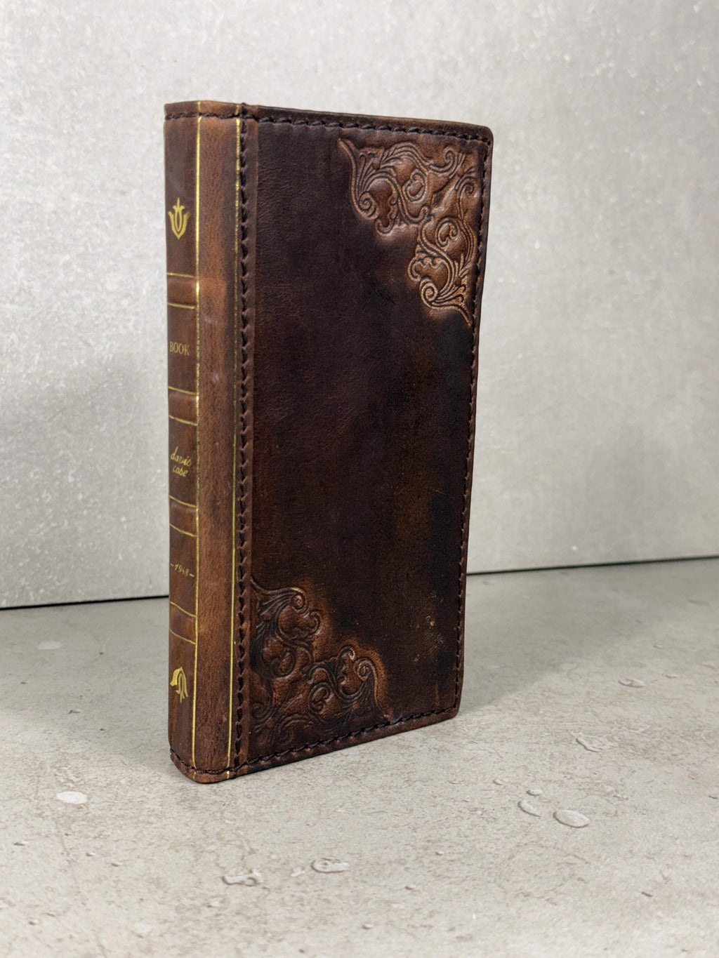 Vintage Book Style Leather iPhone 17 Wallet Case with Card Slots