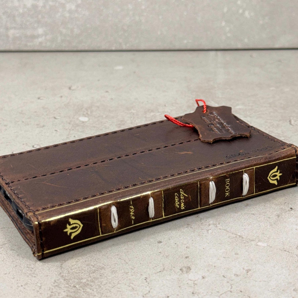 Vintage Leather iPhone 17 Wallet Case: Book Style, Card Slots