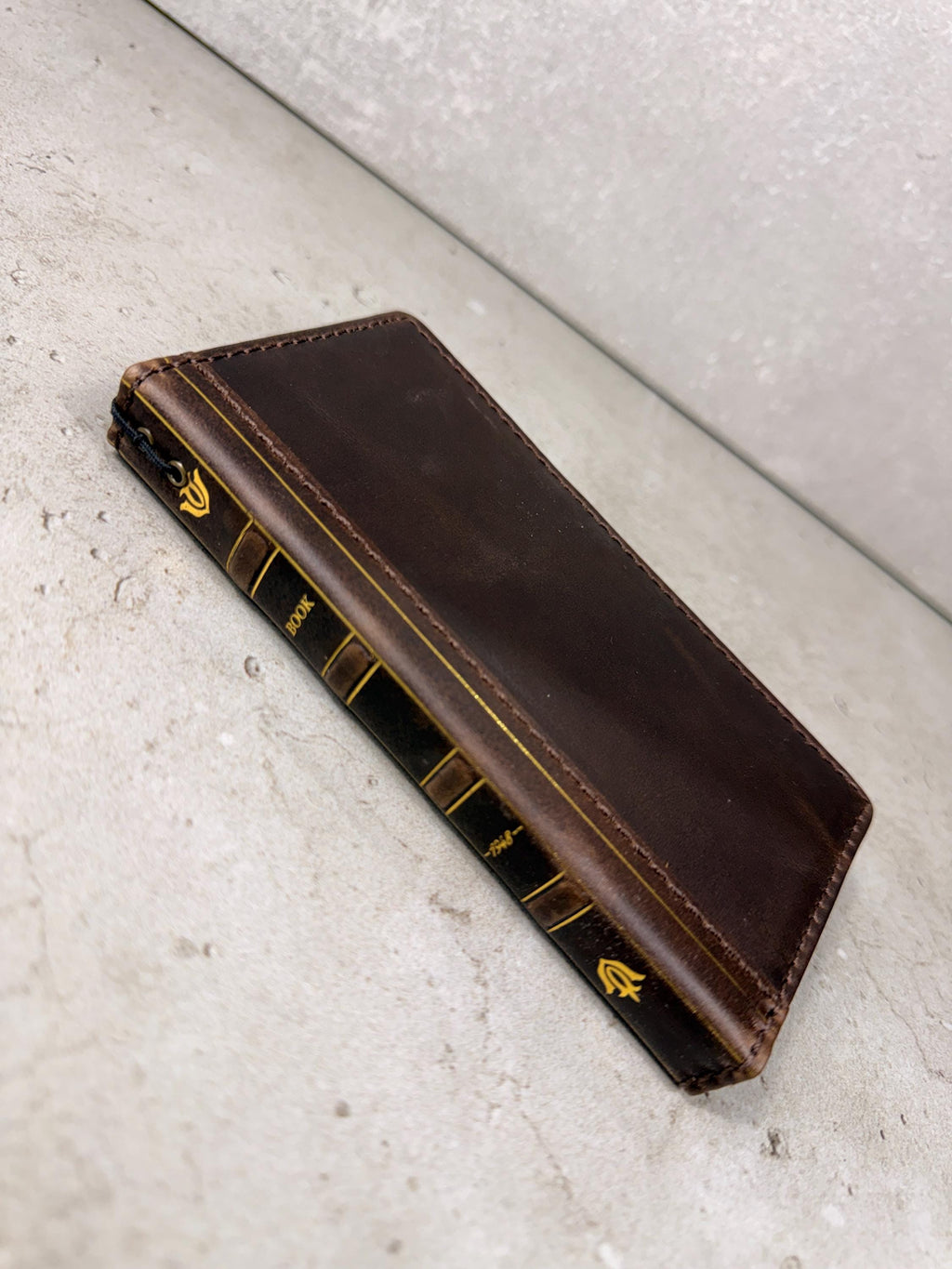Handmade Leather Wallet Case: Samsung Galaxy, Card Slots, Book Design
