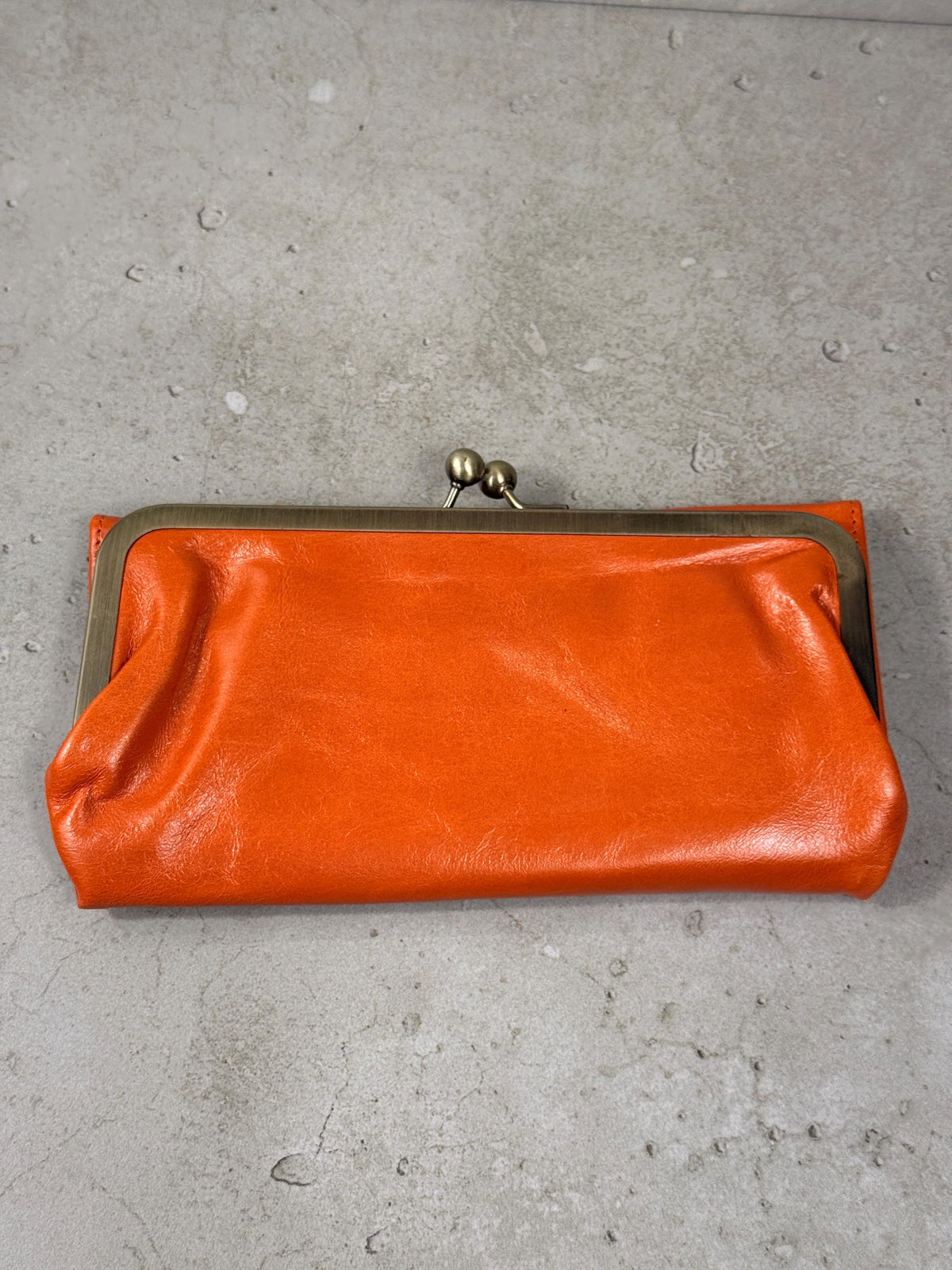 Handmade Leather Kiss Lock Wallet – Vintage Style Clutch Purse