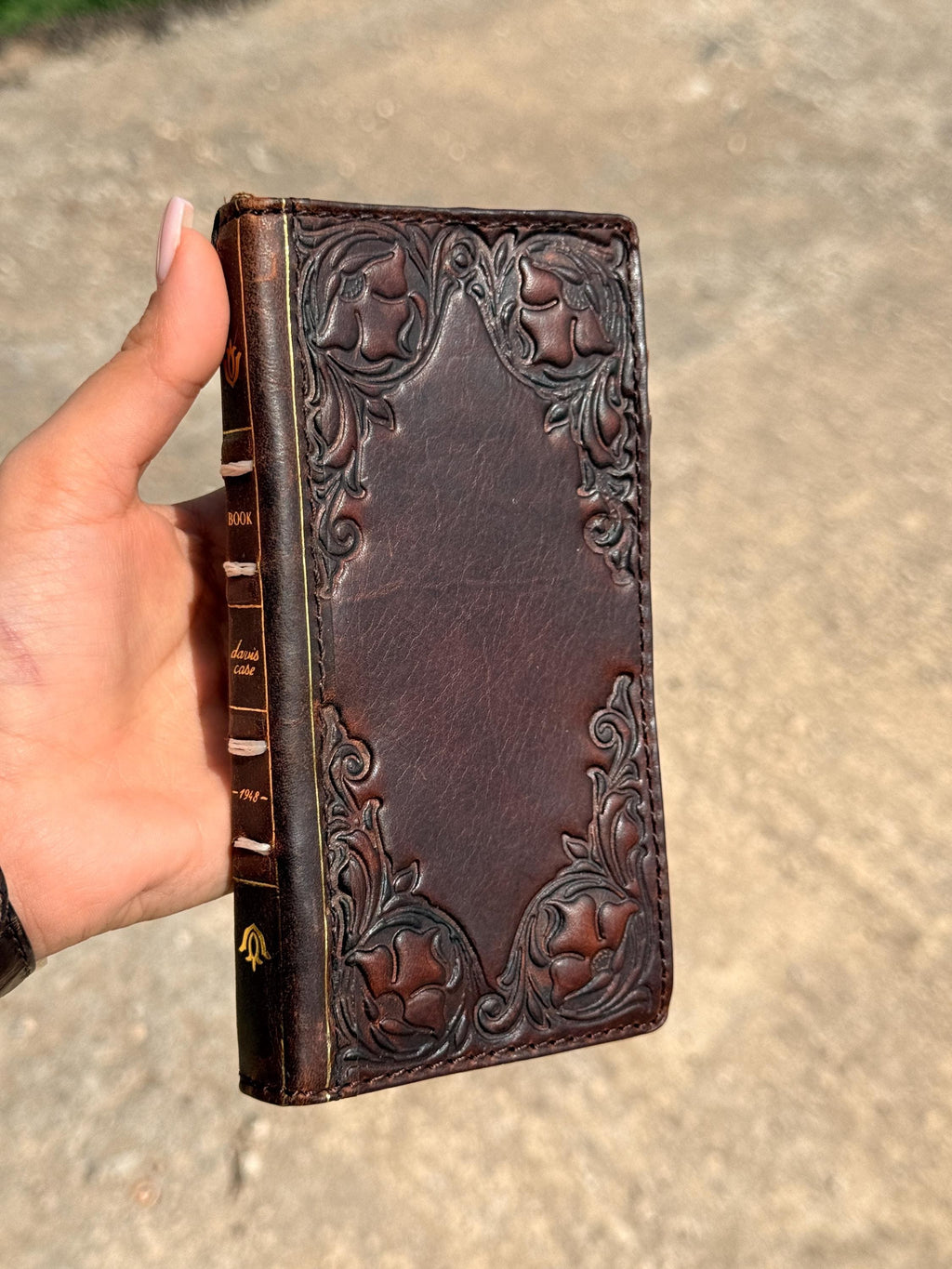Genuine Leather Wallet Case: Vintage Book Style, Card Slots Motorola
