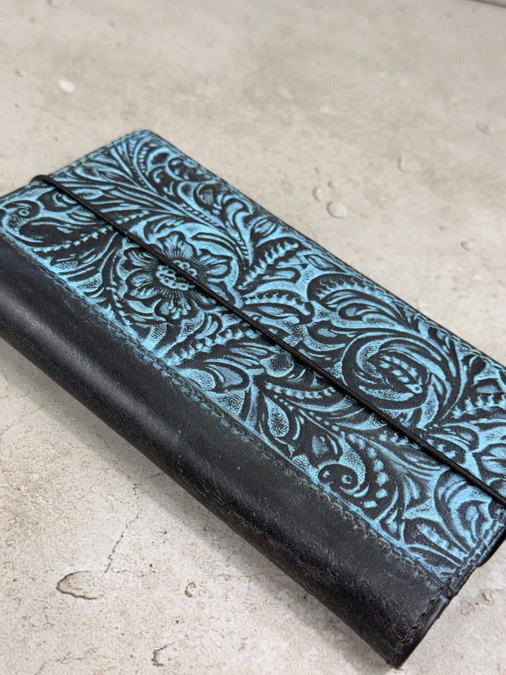 Handmade Genuine Leather iPhone Wallet Case: Removable Card Slots