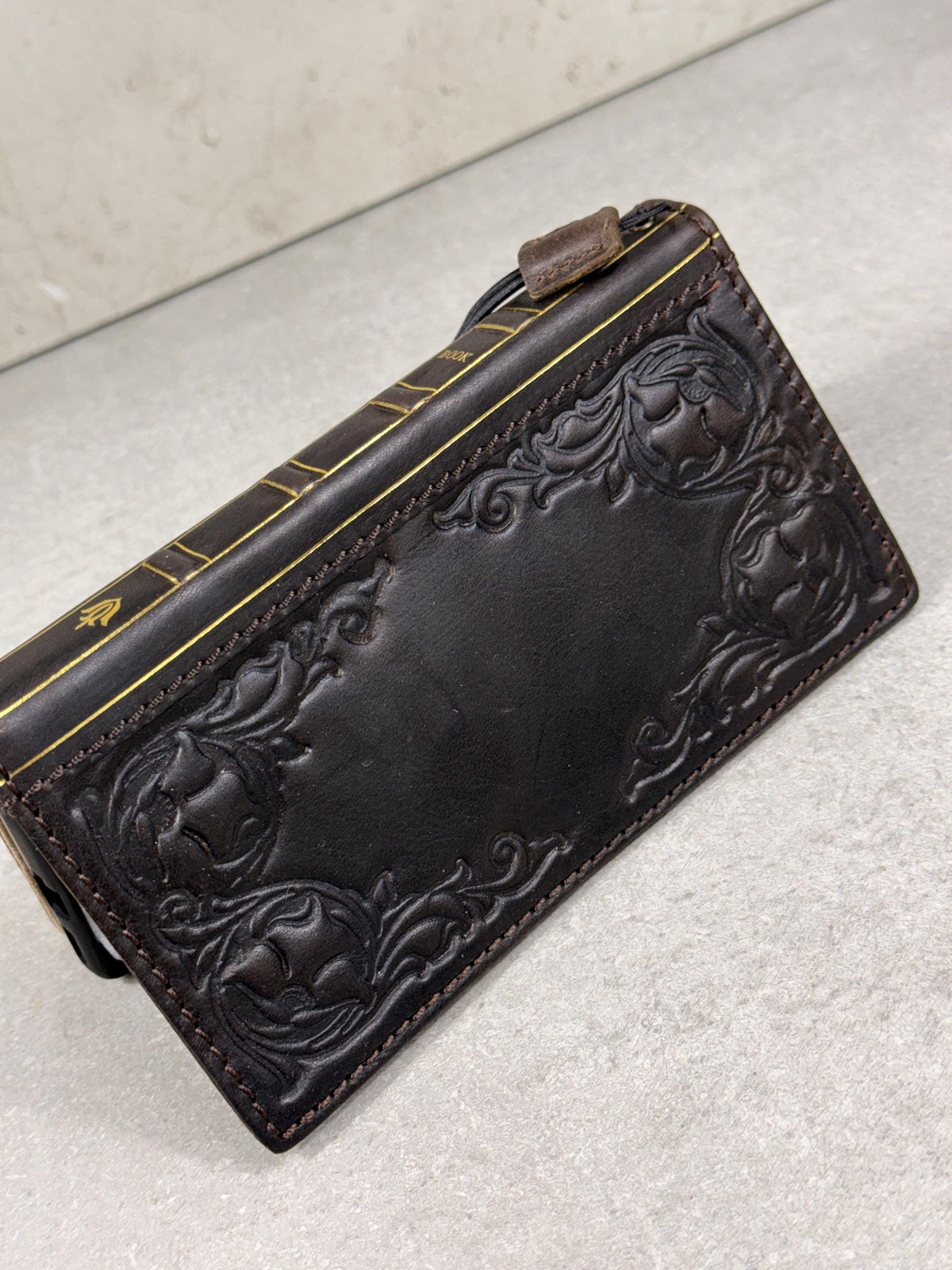 Vintage Book Style Leather iPhone 17 Wallet Case with Card Slots