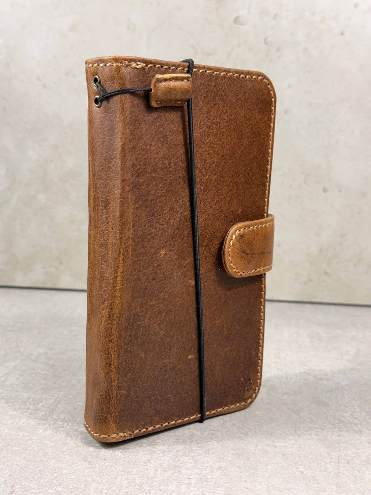Genuine Leather Wallet Case: Vintage Book Style, Card Slots Motorola