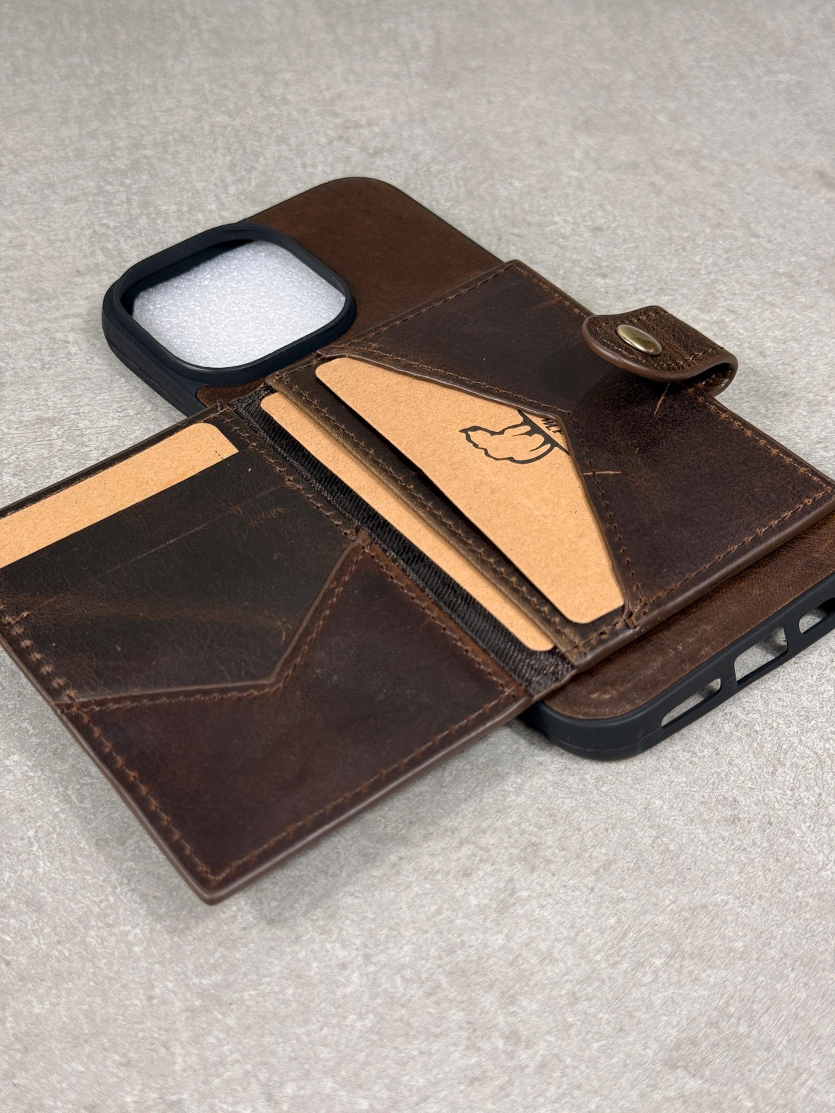 Handmade Genuine Leather iPhone Case: Crocodile Art Stitch