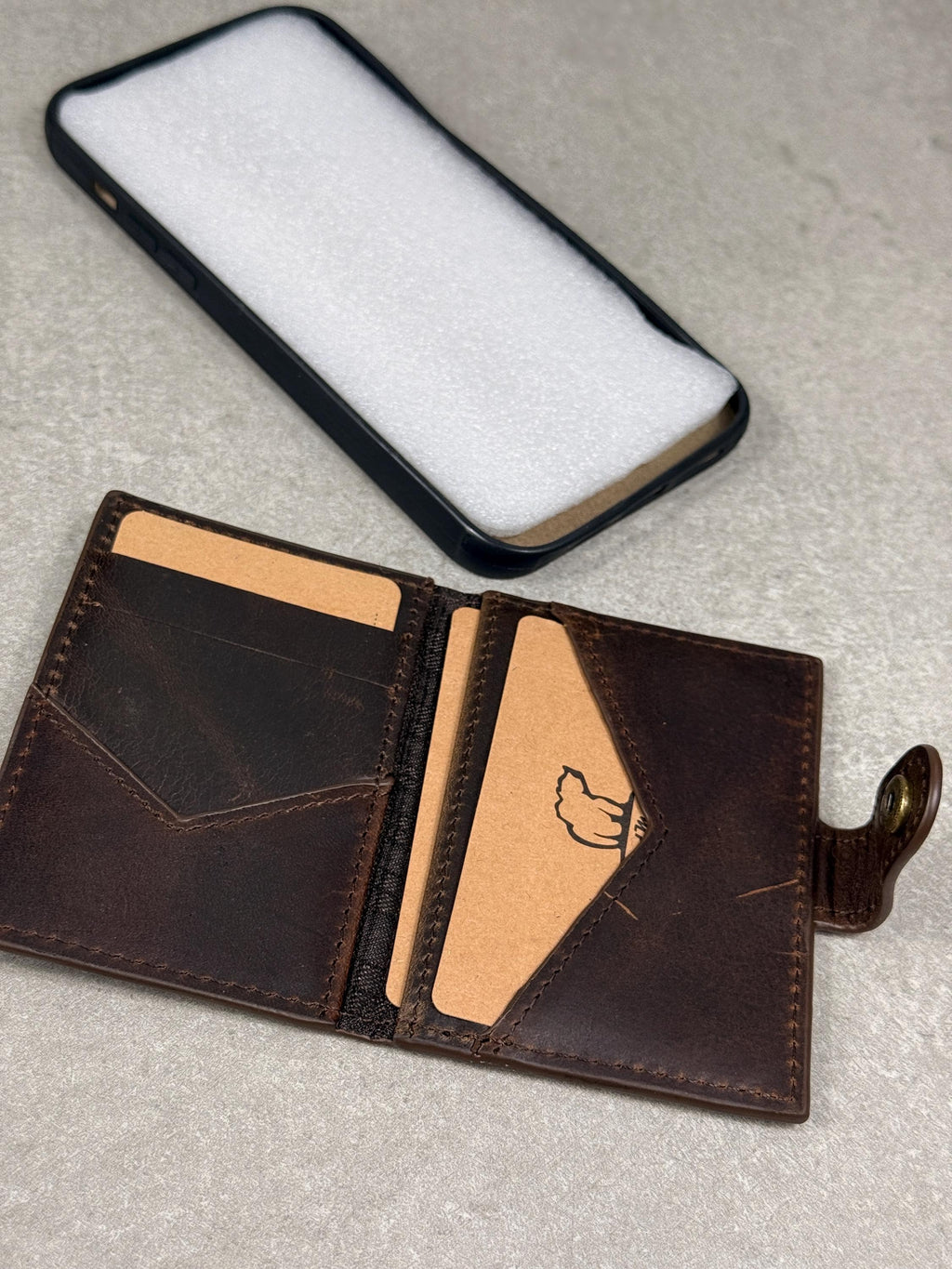 Handmade Genuine Leather iPhone Case: Crocodile Art Stitch
