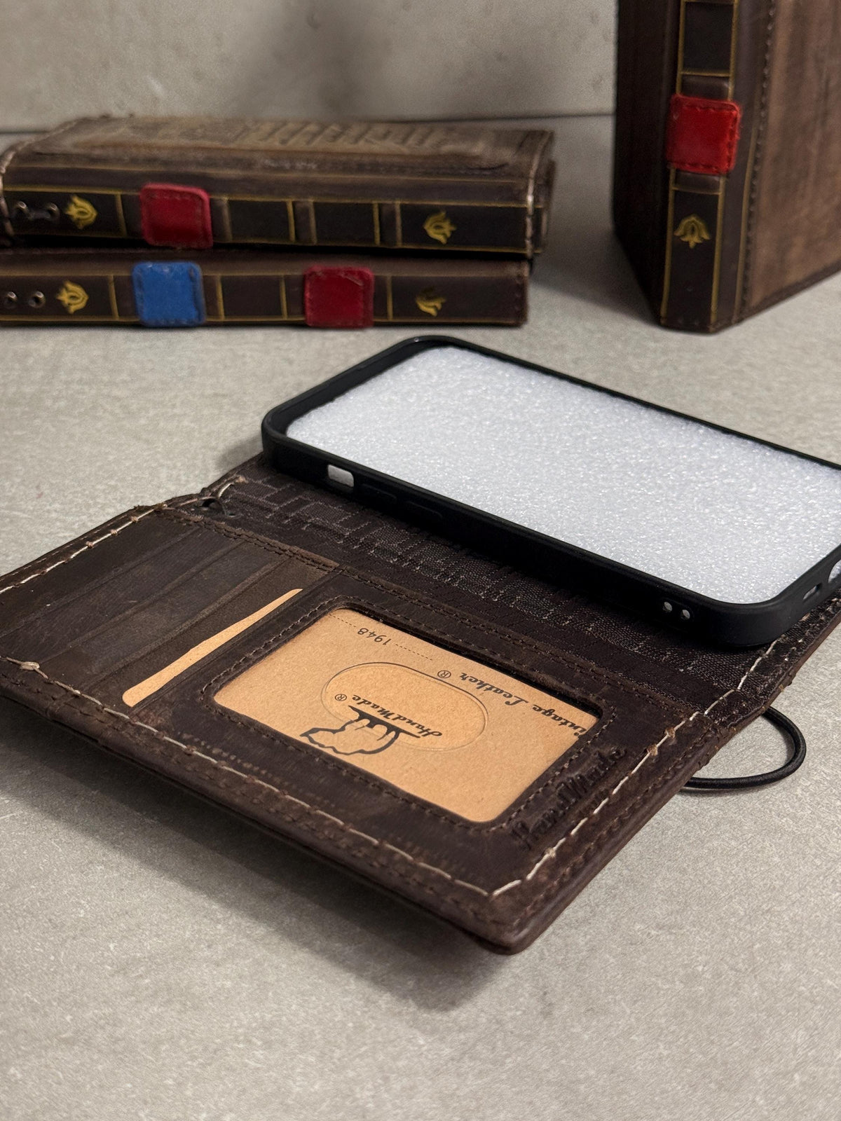 Vintage Leather iPhone 17 Wallet Case: Book Style, Card Slots
