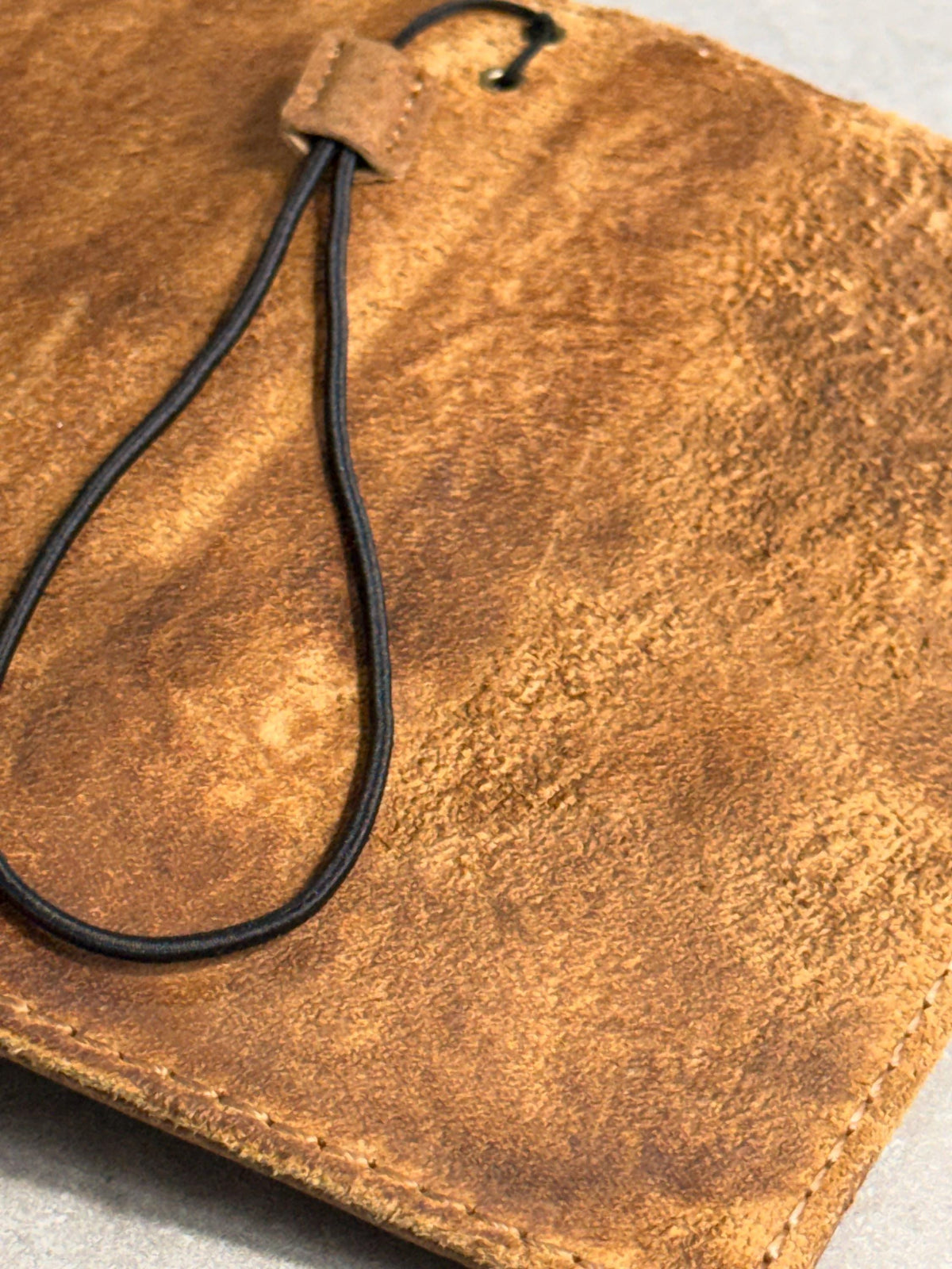 Handmade Ostrich Leather iPhone Case: Vintage Book Style  17