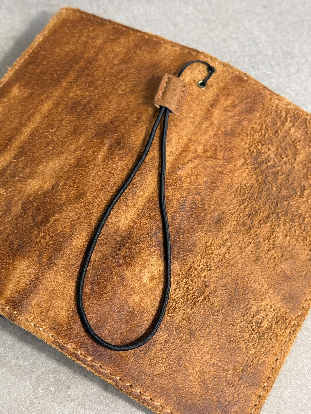 Handmade Leather Wallet Case for Galaxy Z Fold 2/3/4/5/6/7 -  Ostrich Art Design