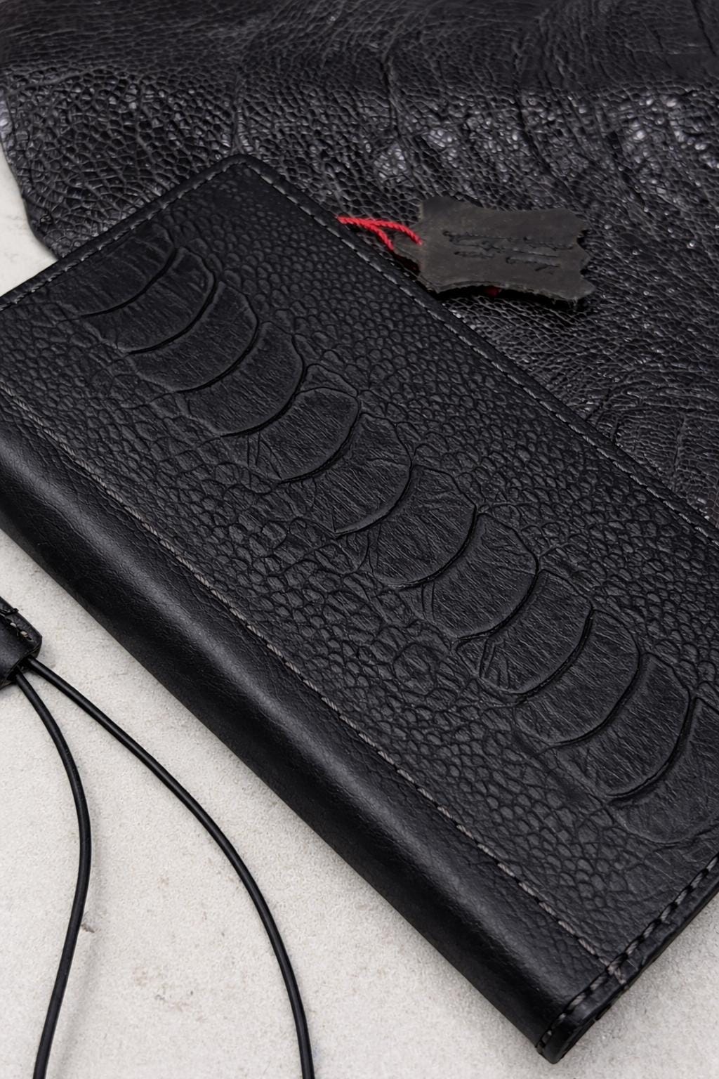 Vintage Leather Wallet Case for iPhone 17: Book Style, Card Slots