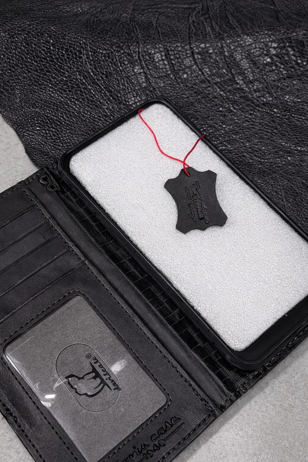 Vintage Leather Wallet Case for iPhone 17: Book Style, Card Slots