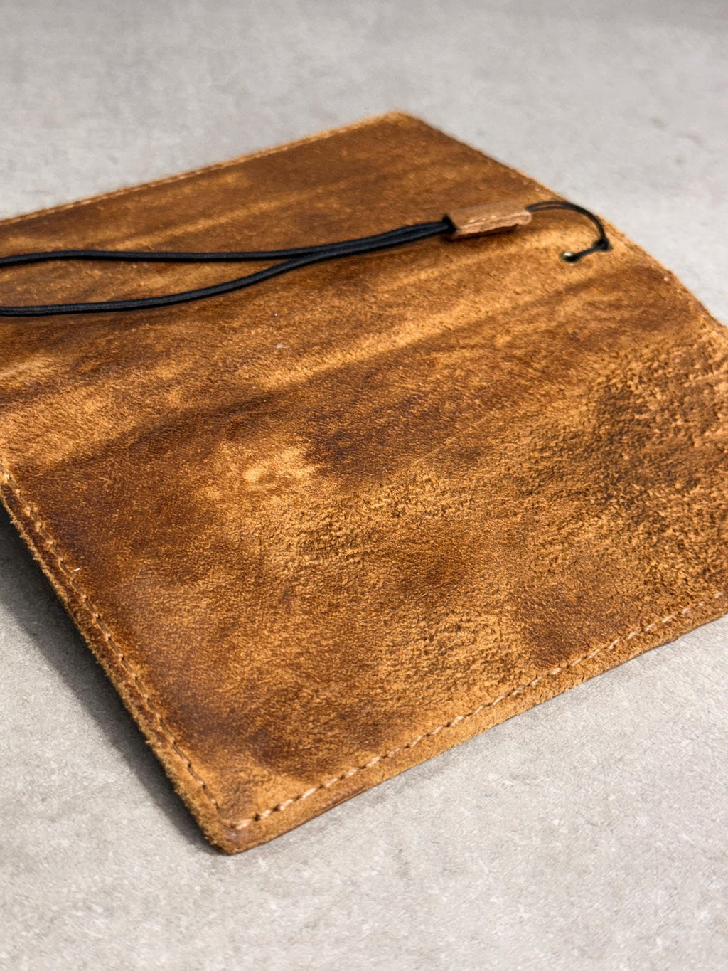 Handmade Leather Wallet Case for Galaxy Z Fold 2/3/4/5/6/7 -  Ostrich Art Design