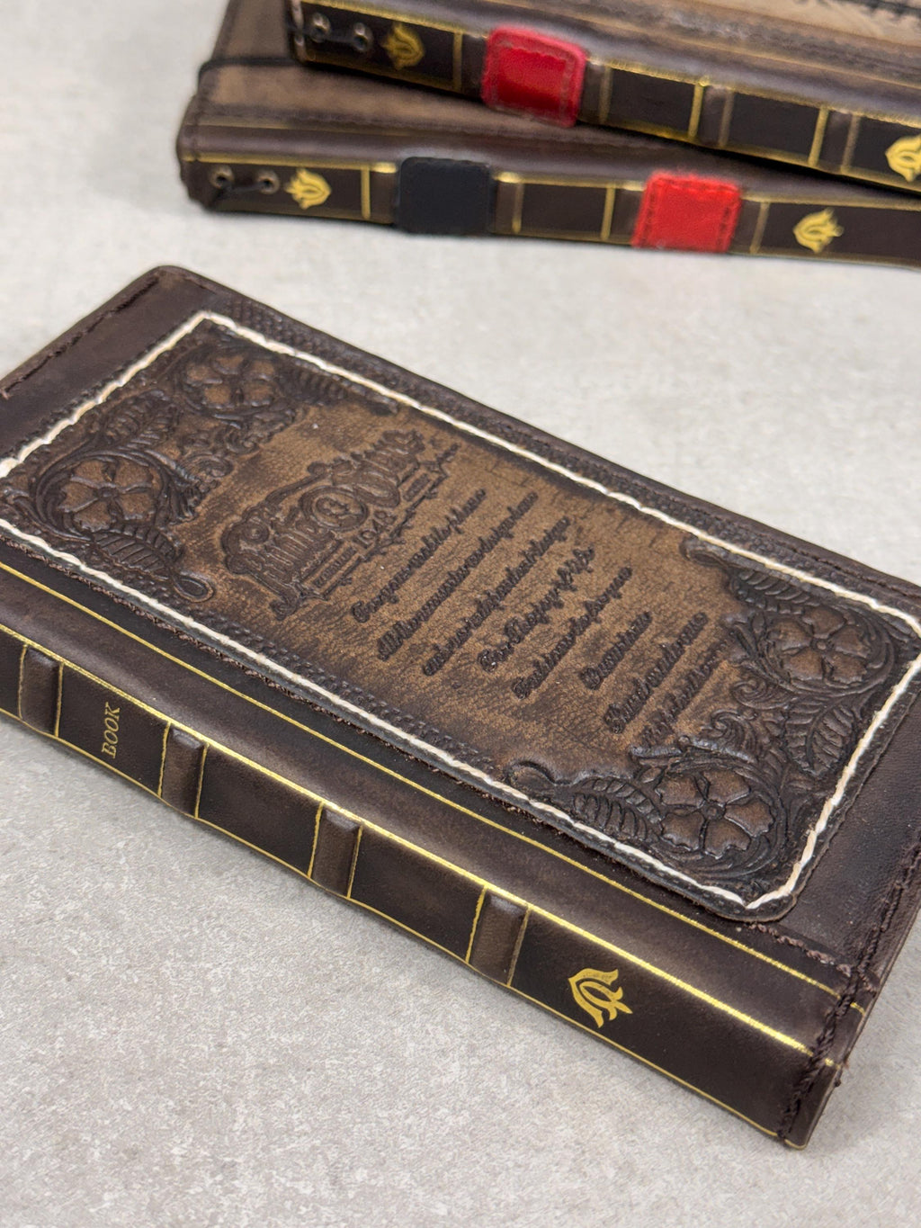 Vintage Leather iPhone 17 Wallet Case: Book Style, Card Slots