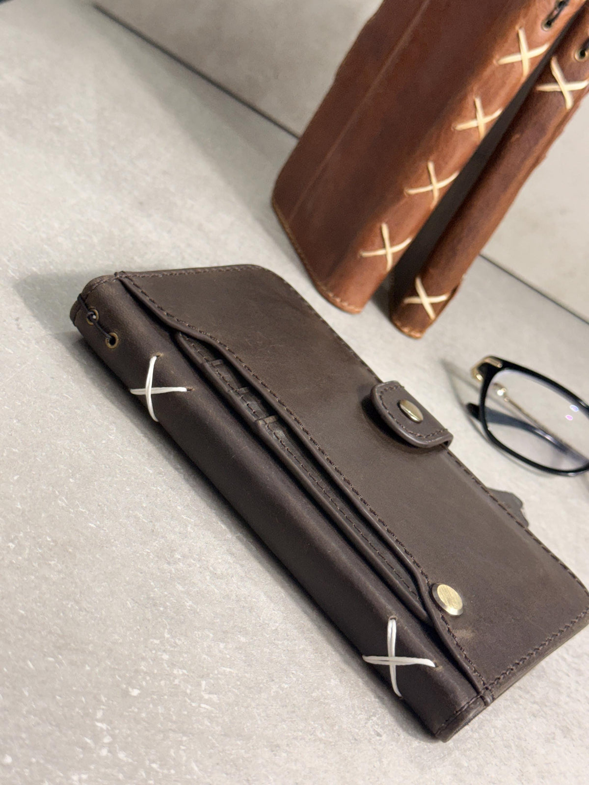 Genuine Leather fo OnePlus Open Case Wallet Handmade Wireless Luxury oiled Ar