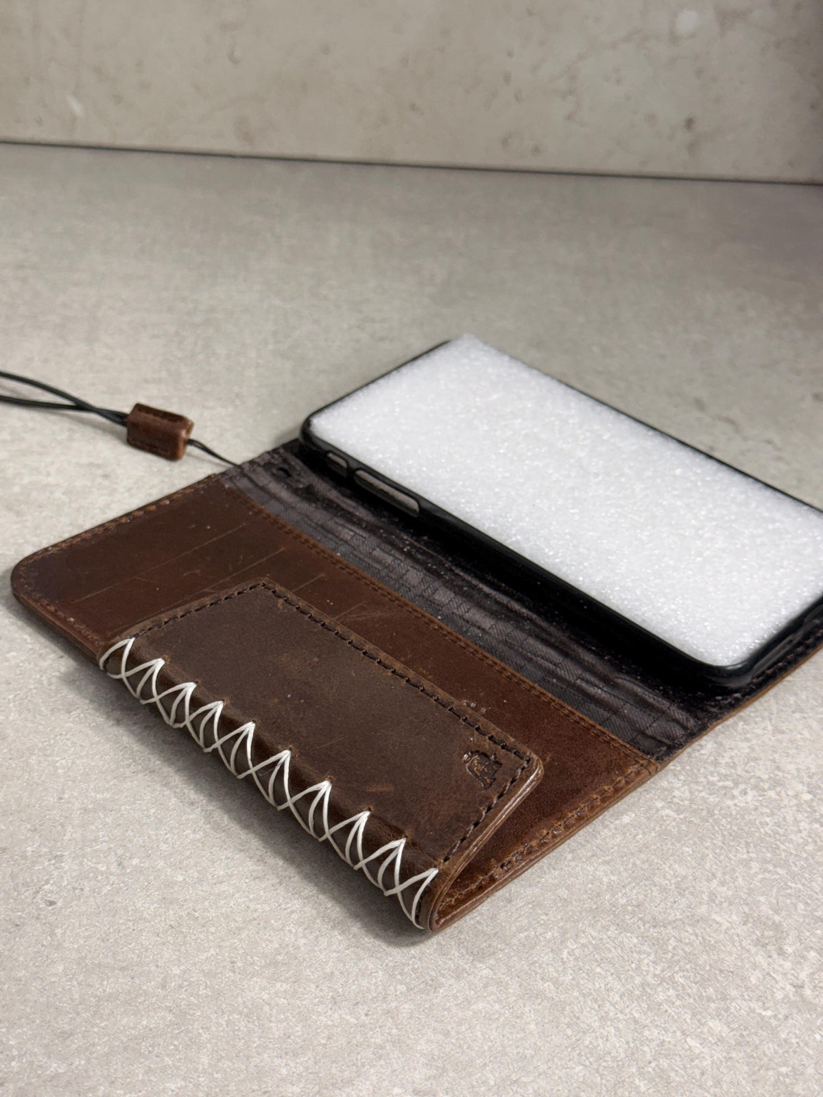 Genuine Leather iPhone Case: Ostrich Pattern, Vintage Book Style, Handcrafted Protection