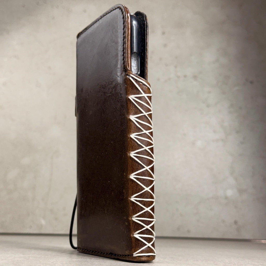Genuine Leather iPhone Case: Ostrich Pattern, Vintage Book Style, Handcrafted Protection