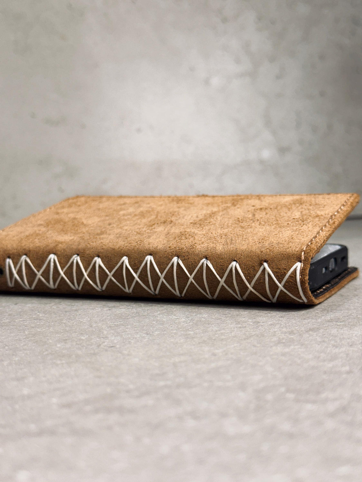 Genuine Leather Wallet Case: Vintage Book Style, Card Slots Motorola