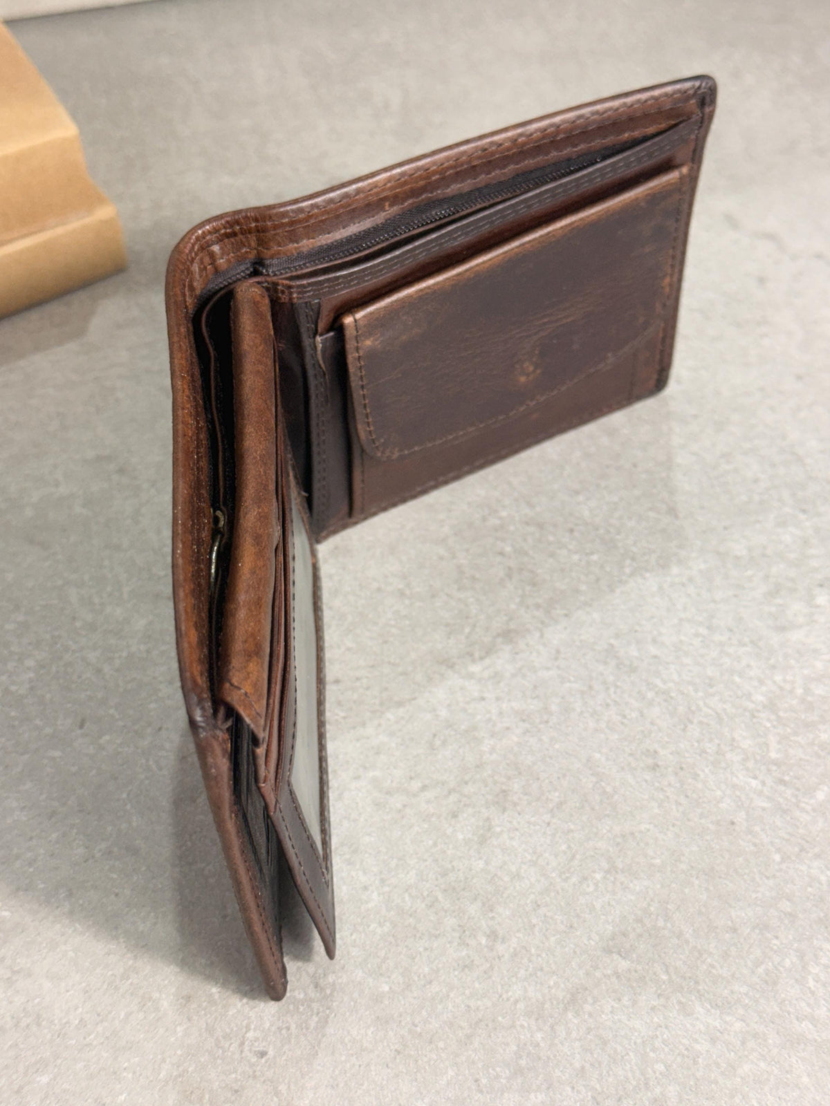 Leather wallet card slots  bill compartments thin design Hand-Stitched  Davidov art
