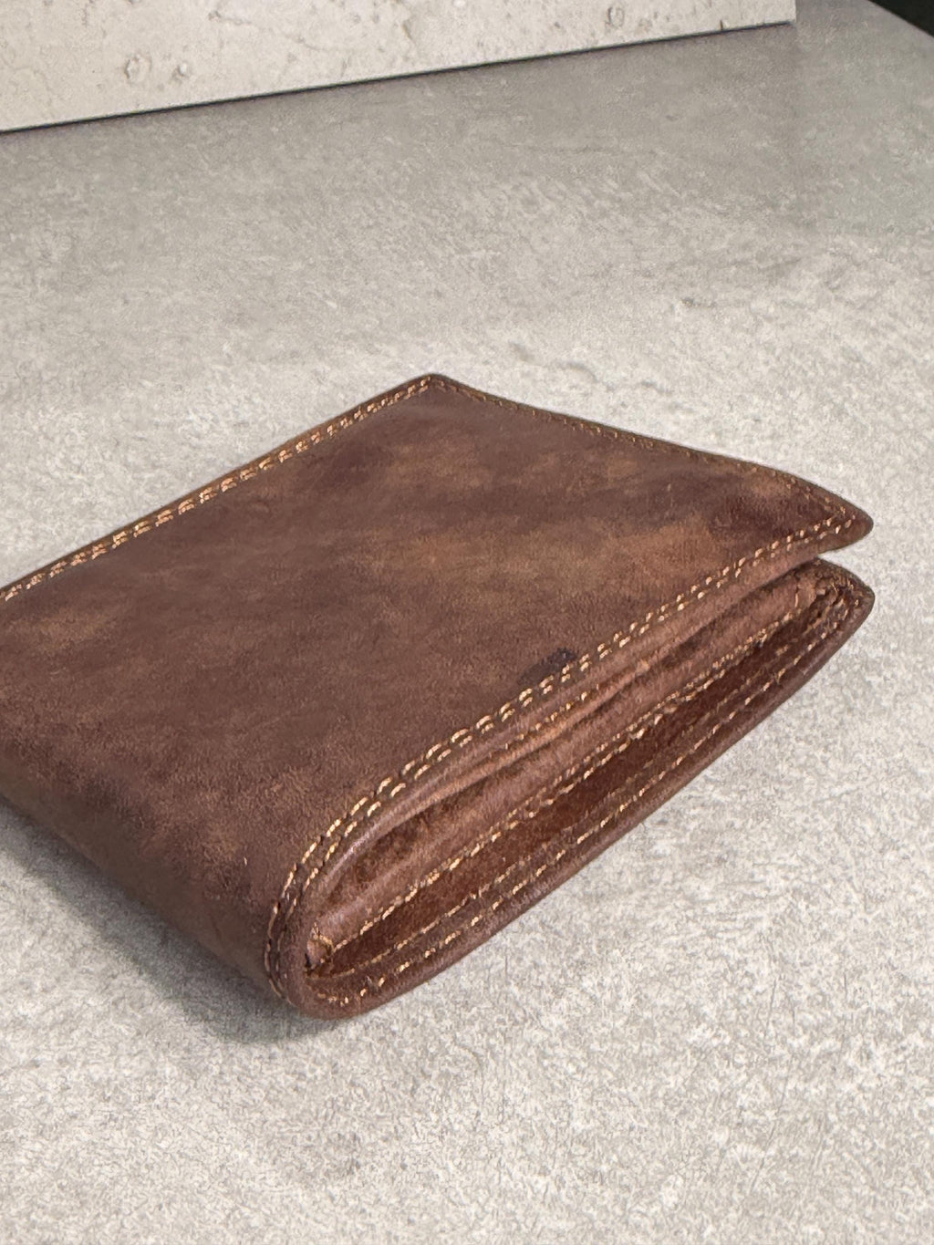 Leather wallet card slots  bill compartments thin design Hand-Stitched  Davidov art