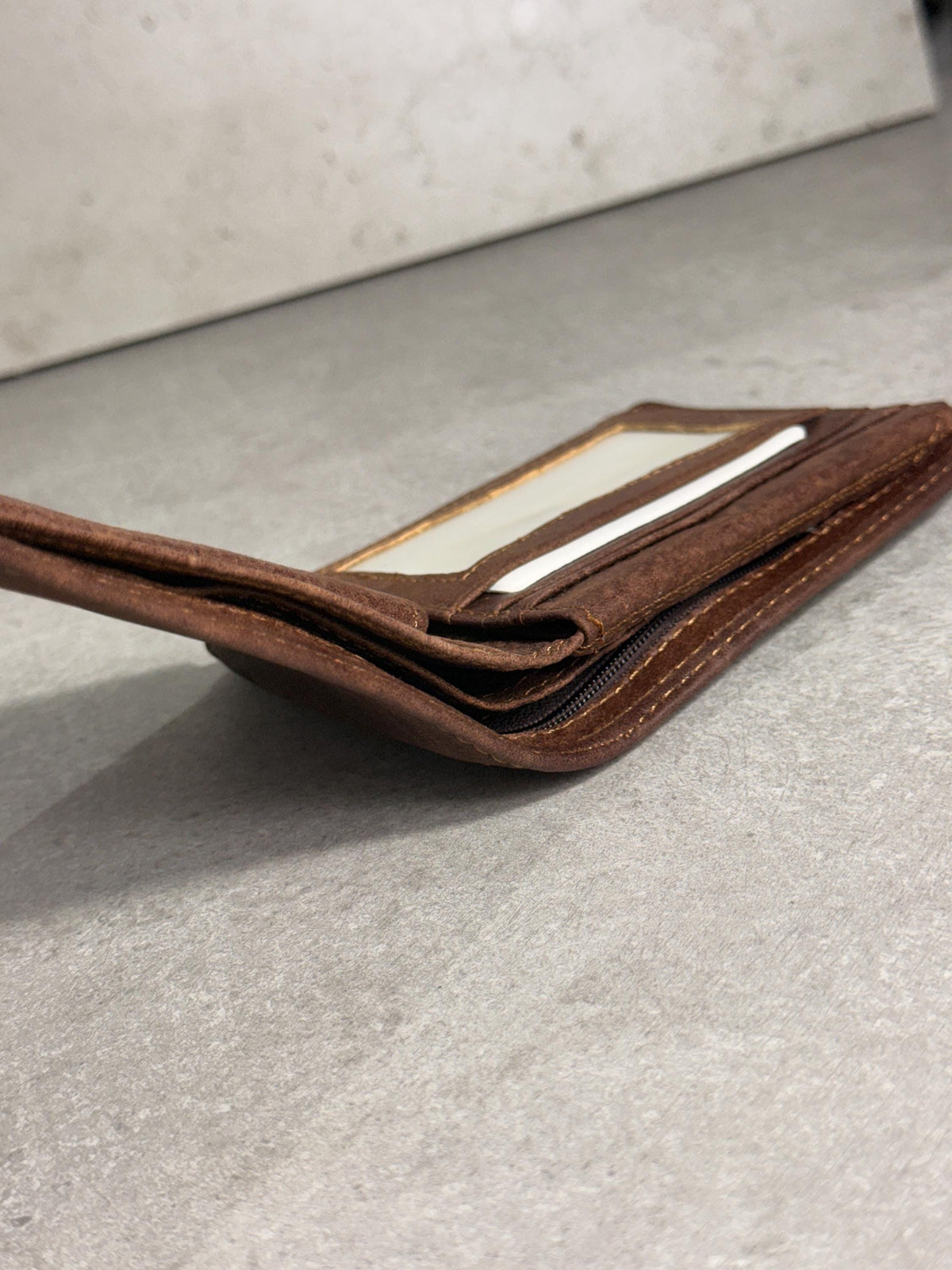 Leather wallet card slots  bill compartments thin design Hand-Stitched  Davidov art