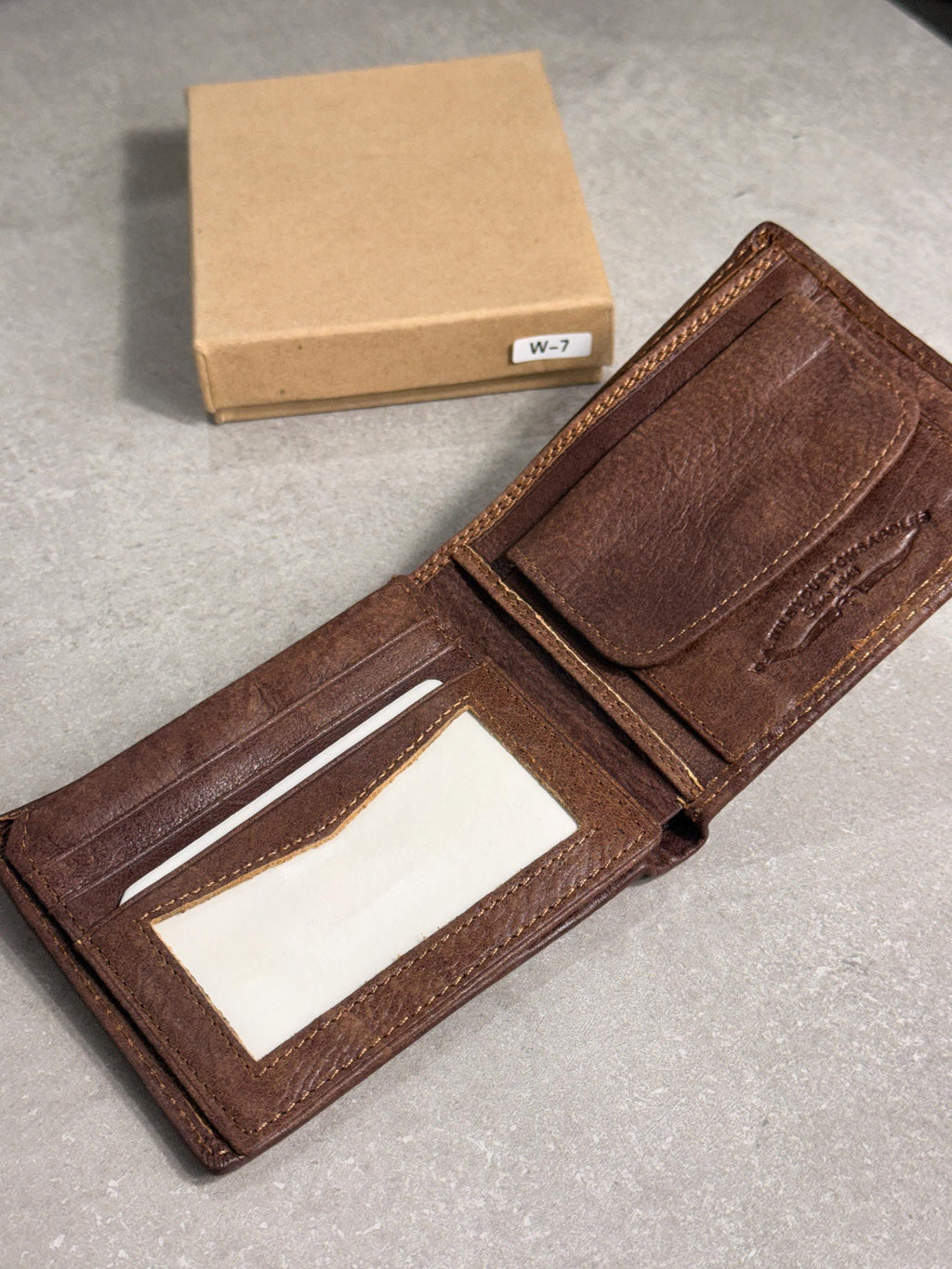 Leather wallet card slots  bill compartments thin design Hand-Stitched  Davidov art