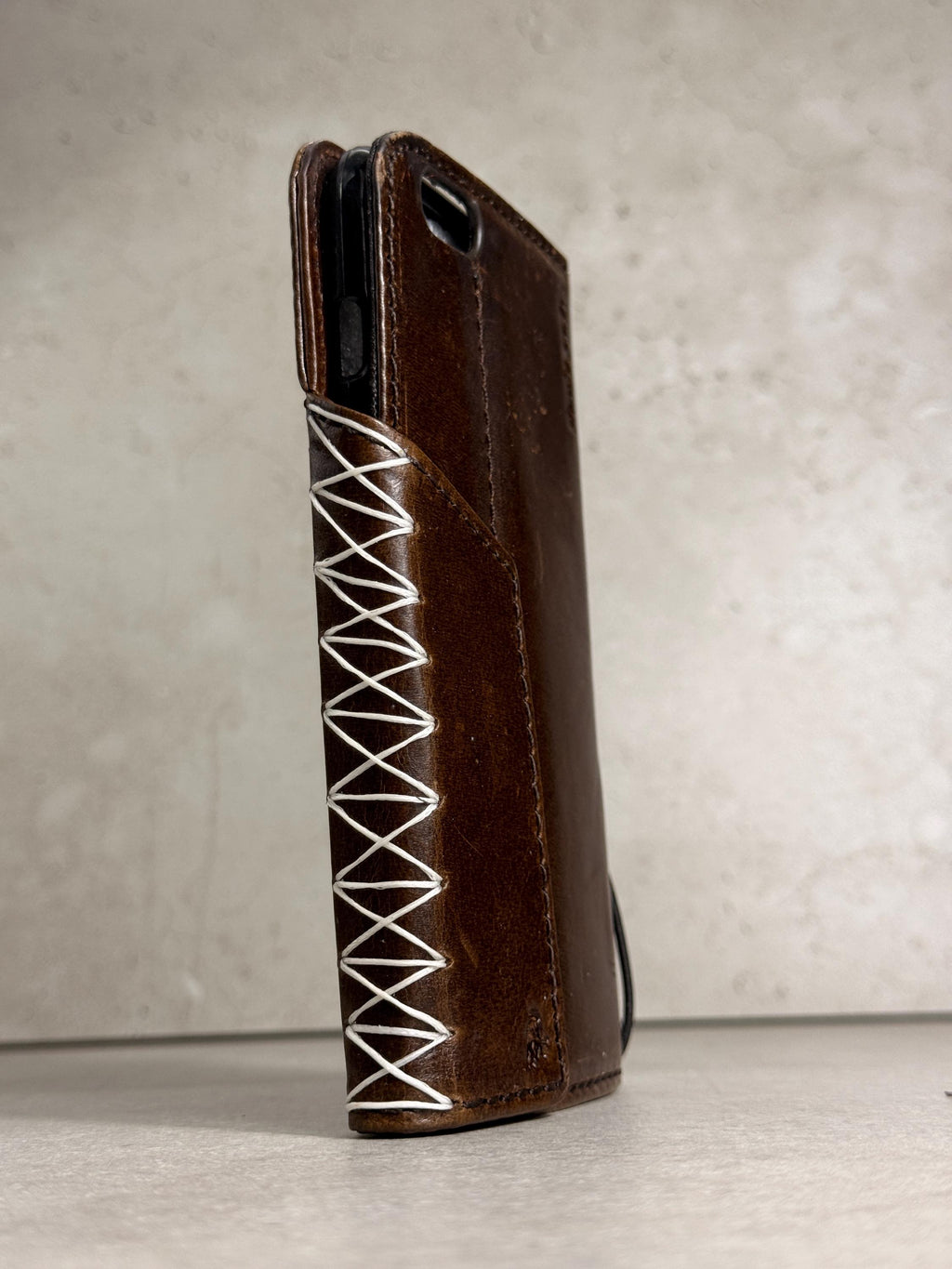 Genuine Leather iPhone Case: Ostrich Pattern, Vintage Book Style, Handcrafted Protection