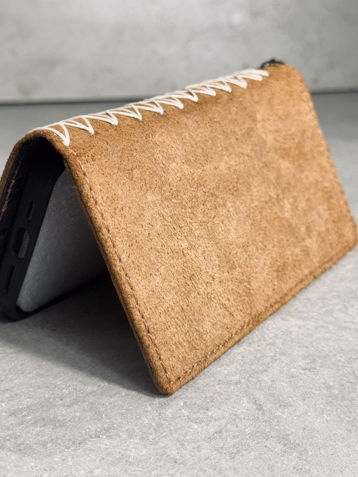 Genuine Leather Wallet Case: Vintage Book Style, Card Slots Motorola
