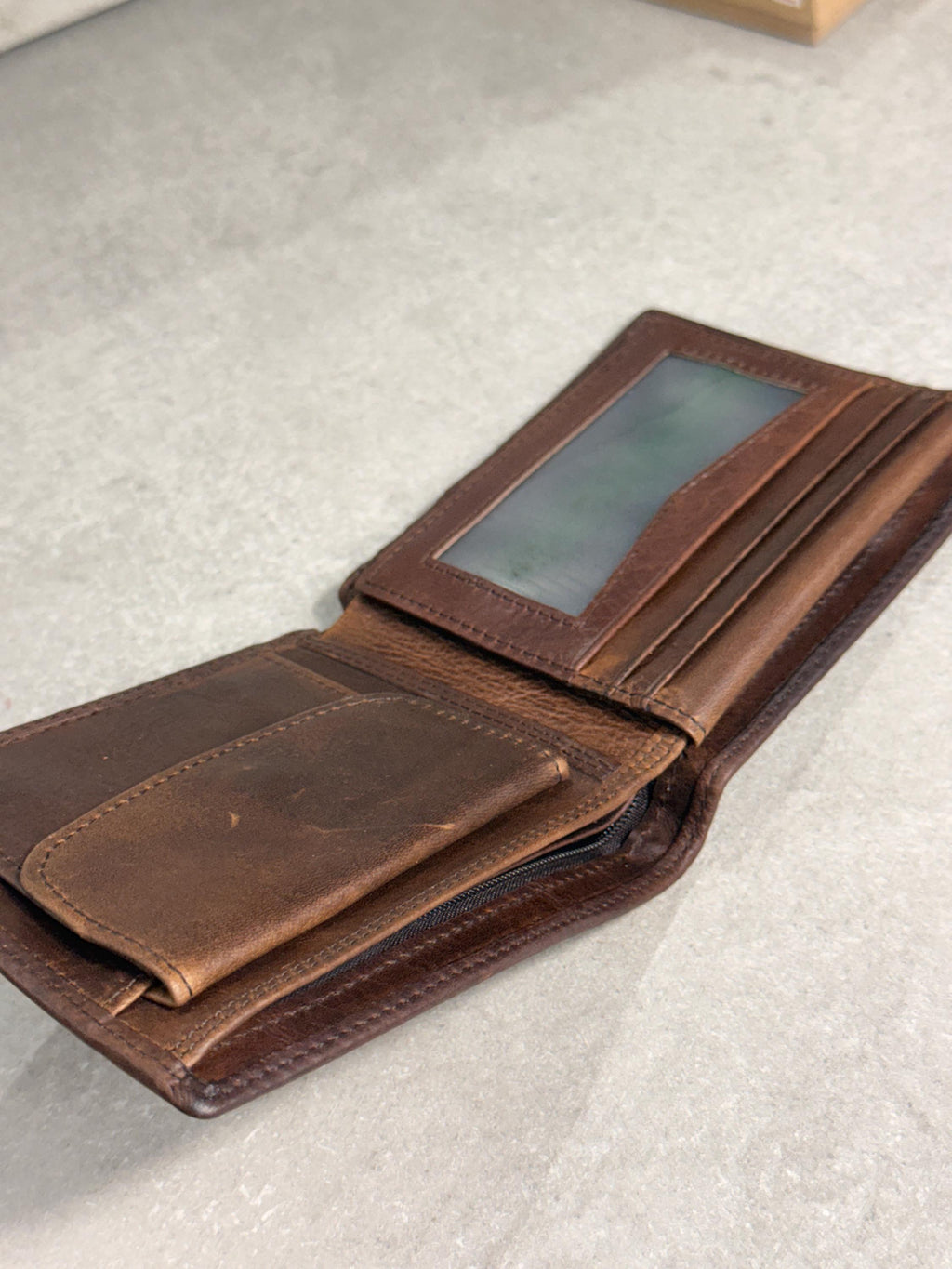 Leather Wallet Slim Holder Minimalist Bifold Compact Everyday Wallet