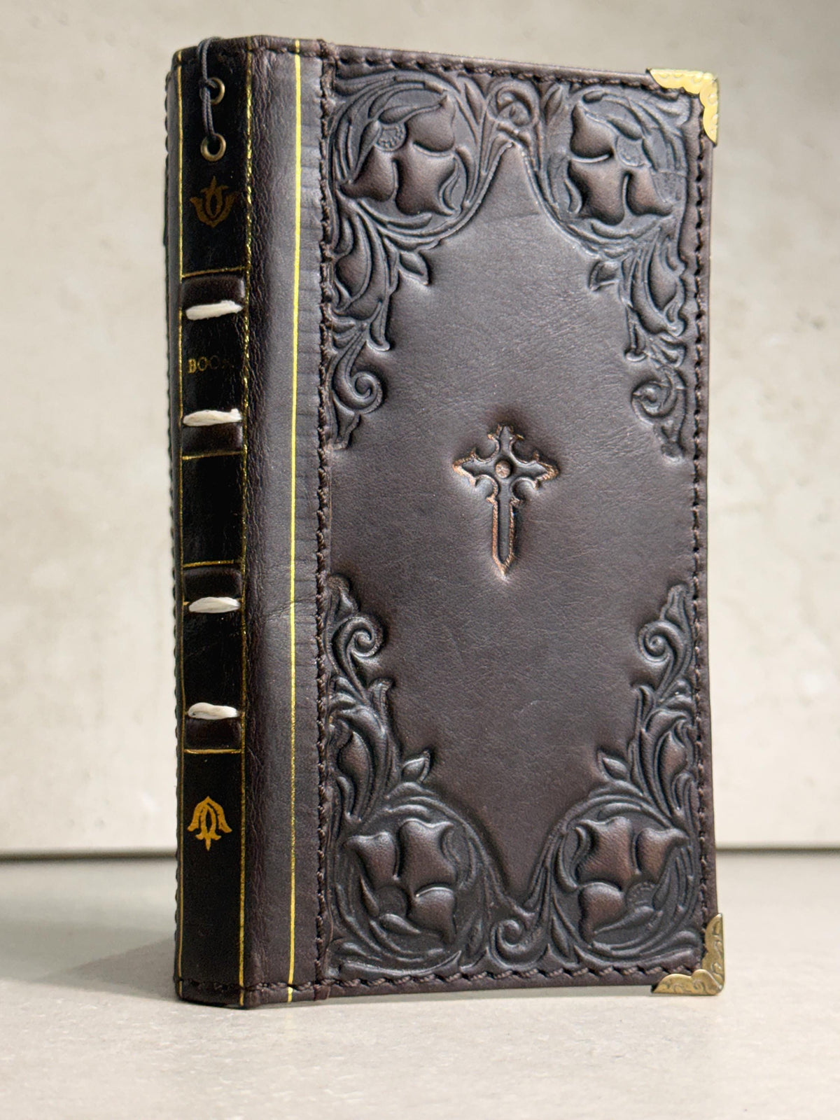 Handmade Leather Wallet Case for OnePlus: Wireless Charge, Card Slots