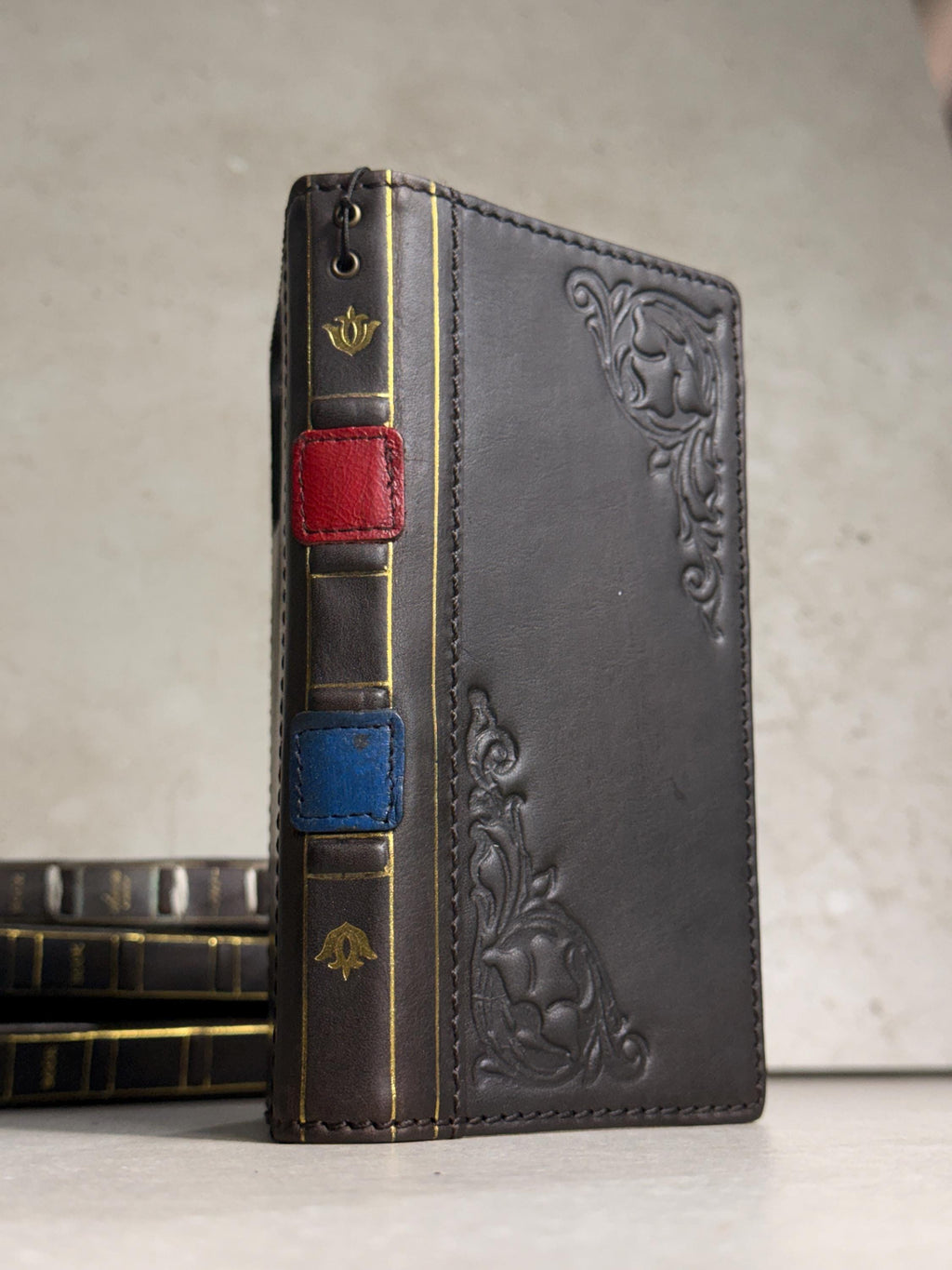 Handmade Black Leather Book iPhone Case: Vintage Art Design Wallet Cover Ip 7-18 max