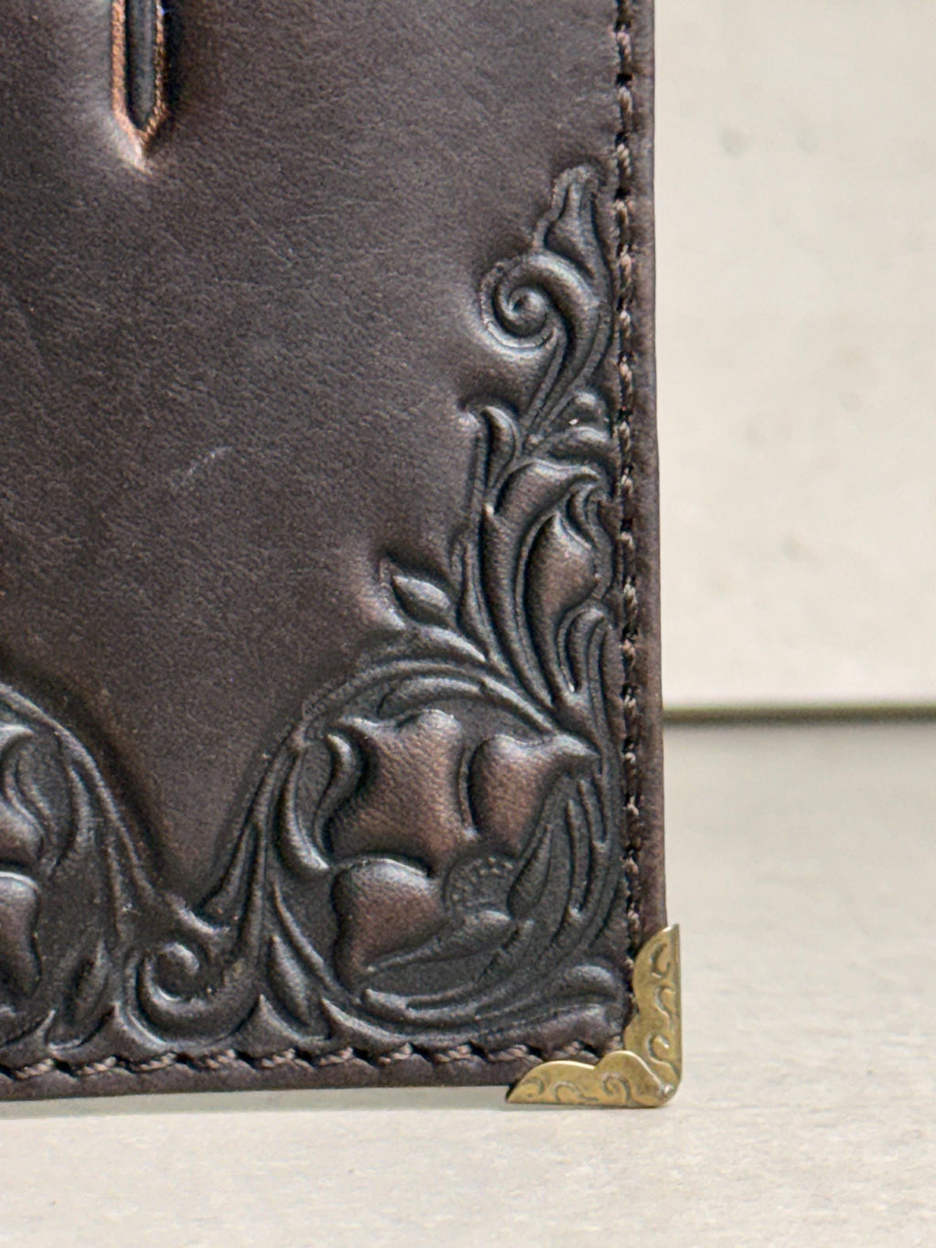 Genuine Leather Wallet Case: Vintage Book Style, Card Slots Motorola